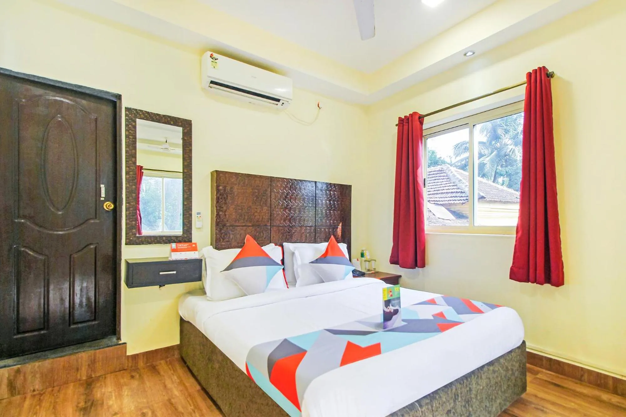 Bed in FabHotel Golden Nest Deluxe - Nr Calangute Beach