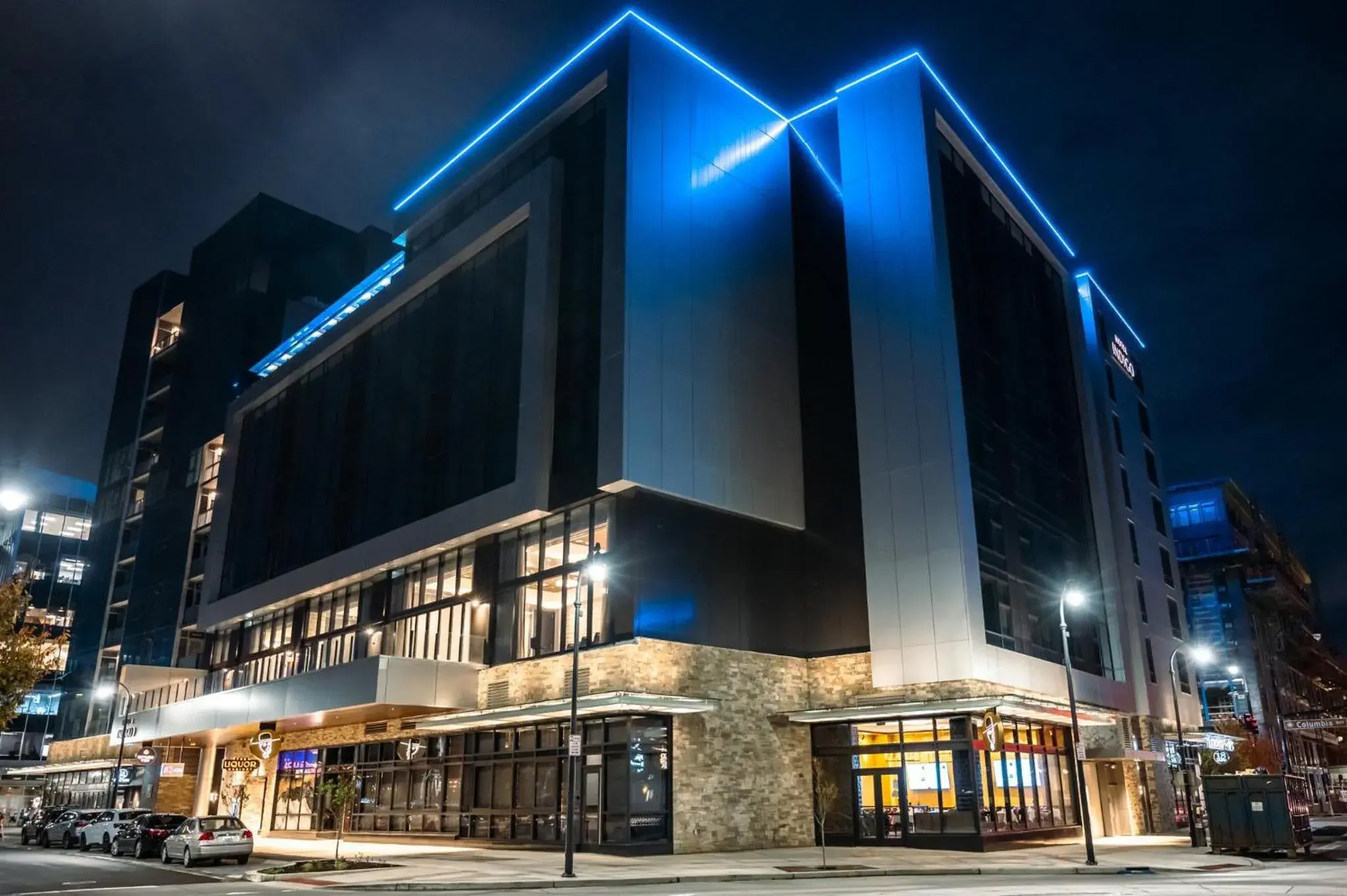 Property building in Hotel Indigo Vancouver Dwtn - Portland Area by IHG Property building in Hotel Indigo Vancouver Dwtn - Portland Area by IHG