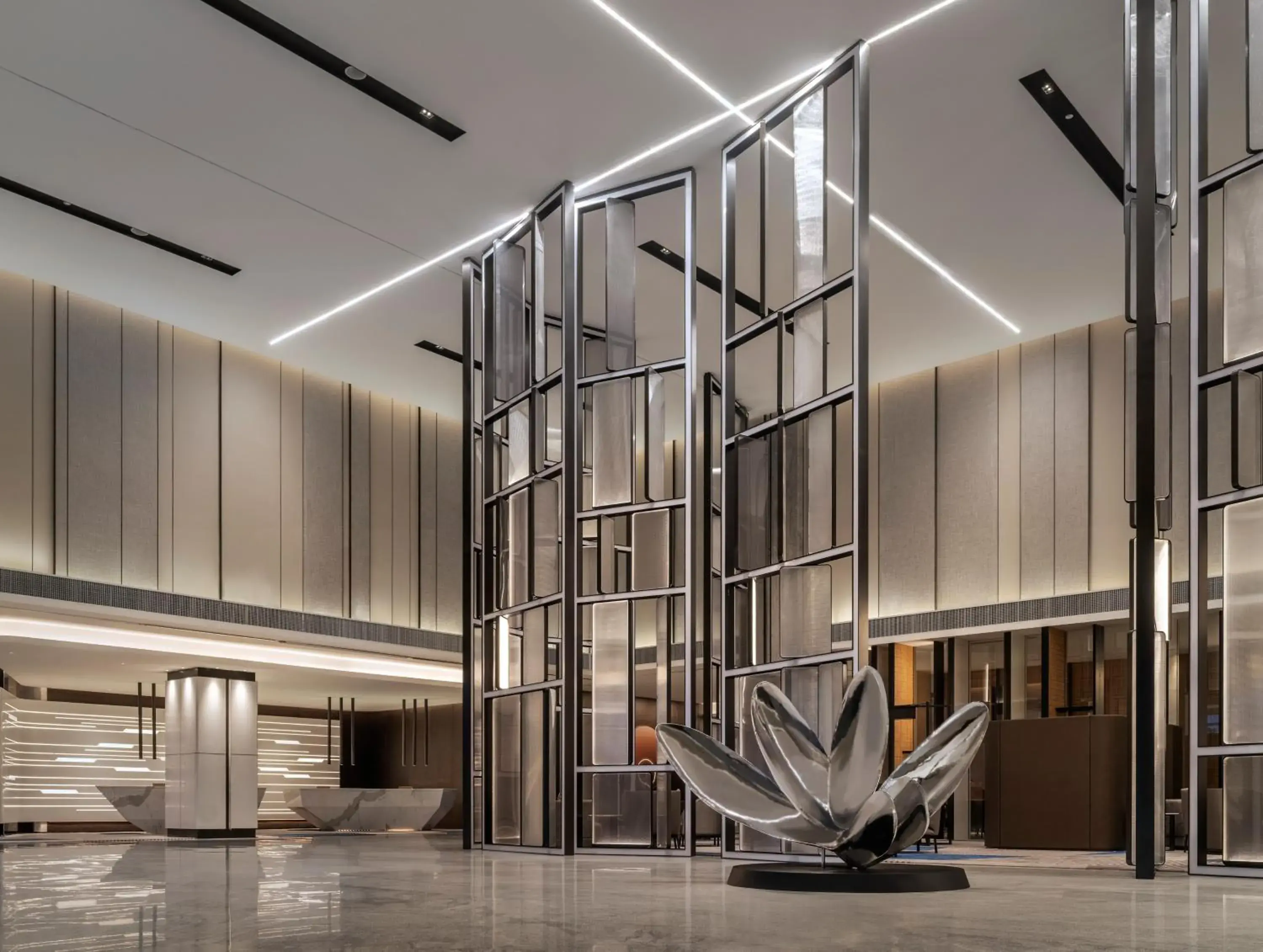 Lobby or reception in Crowne Plaza Xiamen Jimei Seaview by IHG-Free Mini Bar Lobby or reception in Crowne Plaza Xiamen Jimei Seaview by IHG-Free Mini Bar