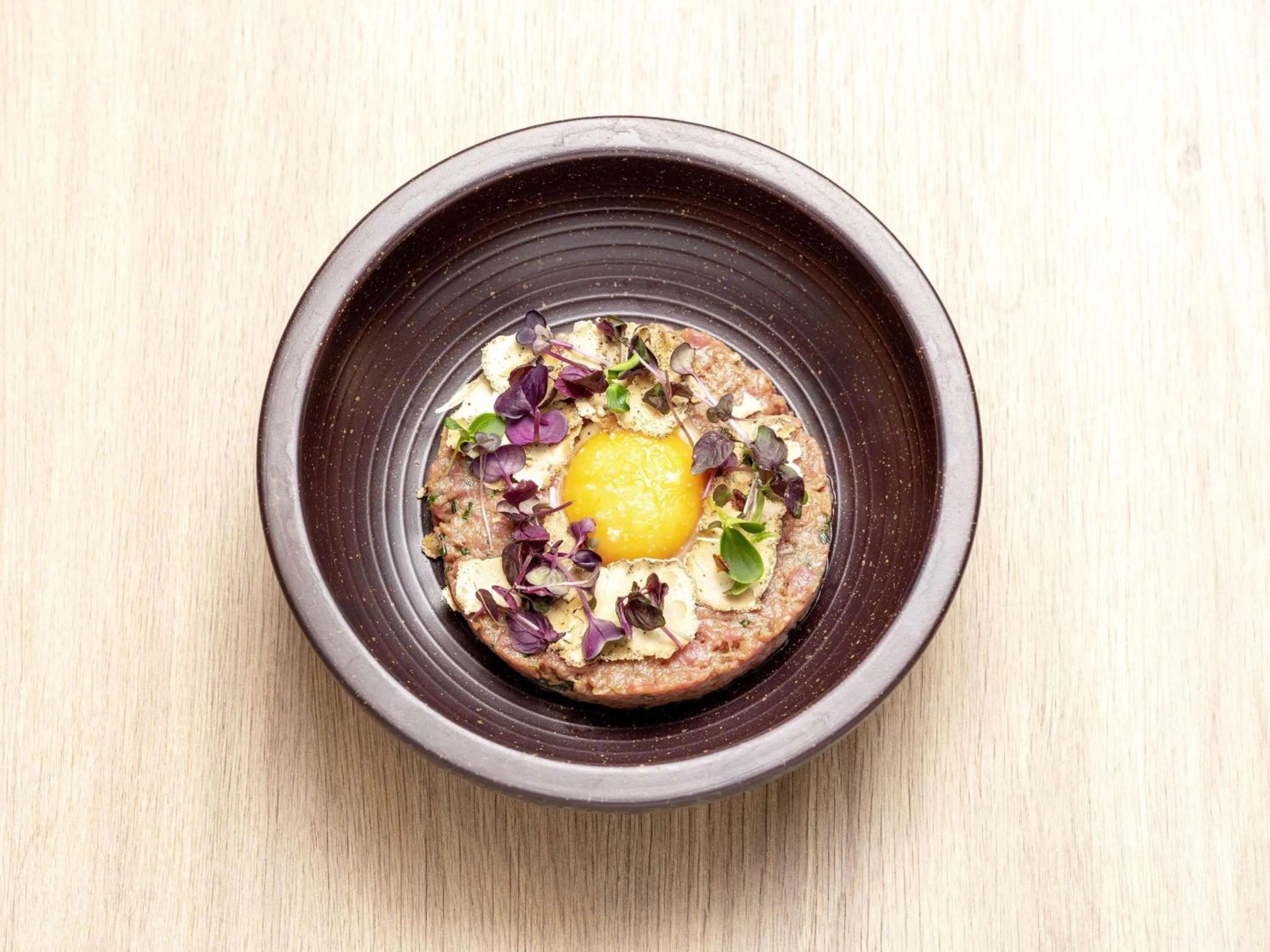 Food and drinks in b'mine Hotel Frankfurt Airport