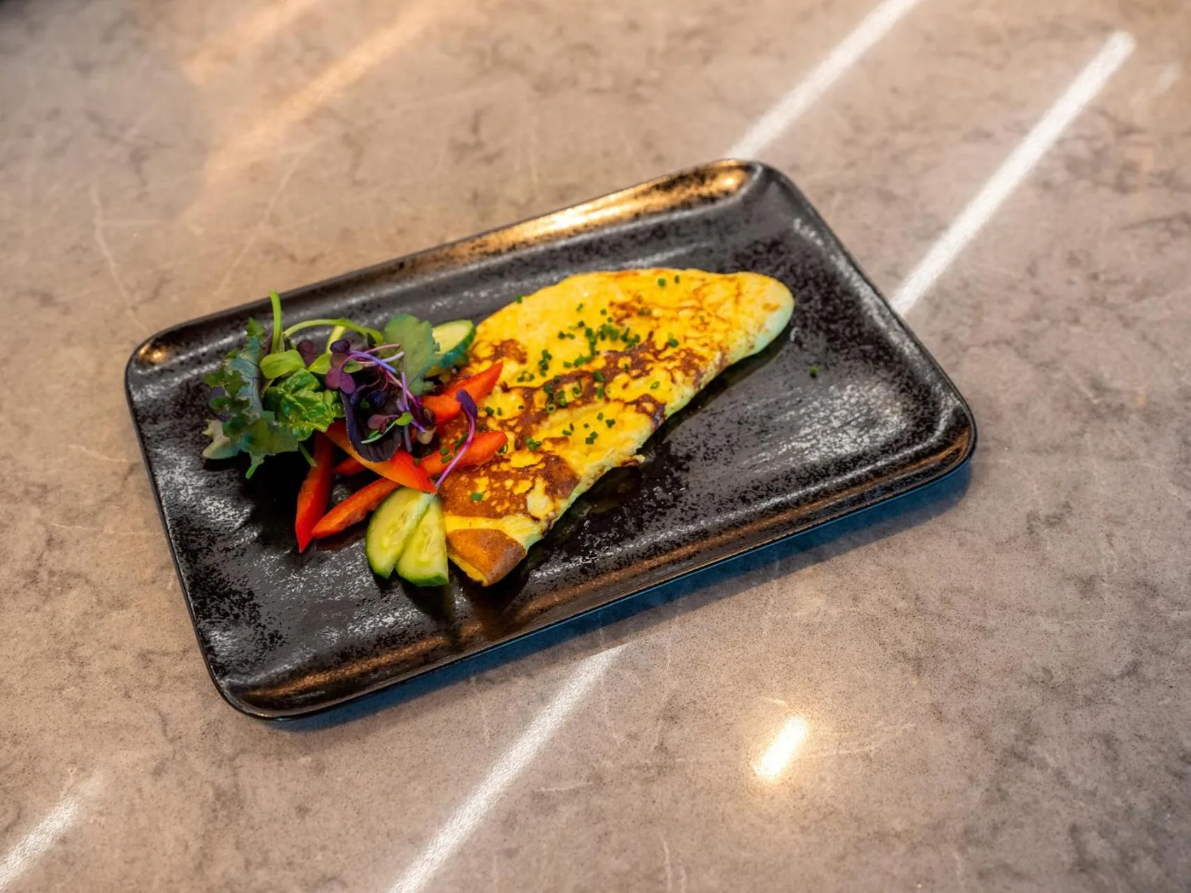 Restaurant/places to eat in b'mine Hotel Frankfurt Airport