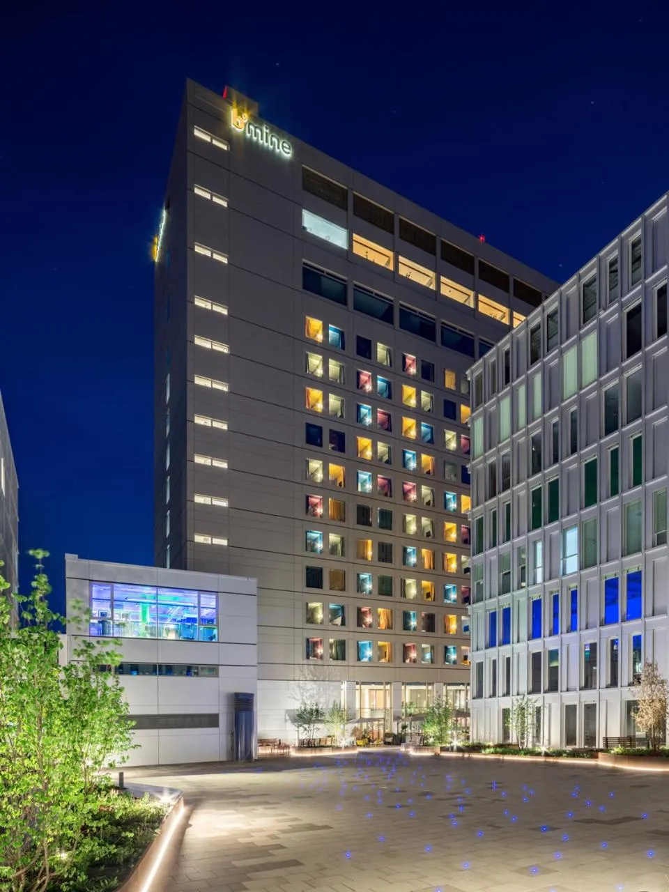 Property building in b'mine Hotel Frankfurt Airport