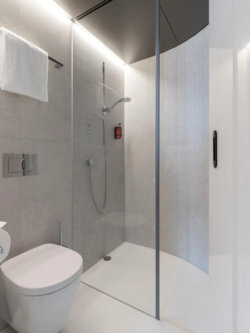 Toilet in b'mine Hotel Frankfurt Airport