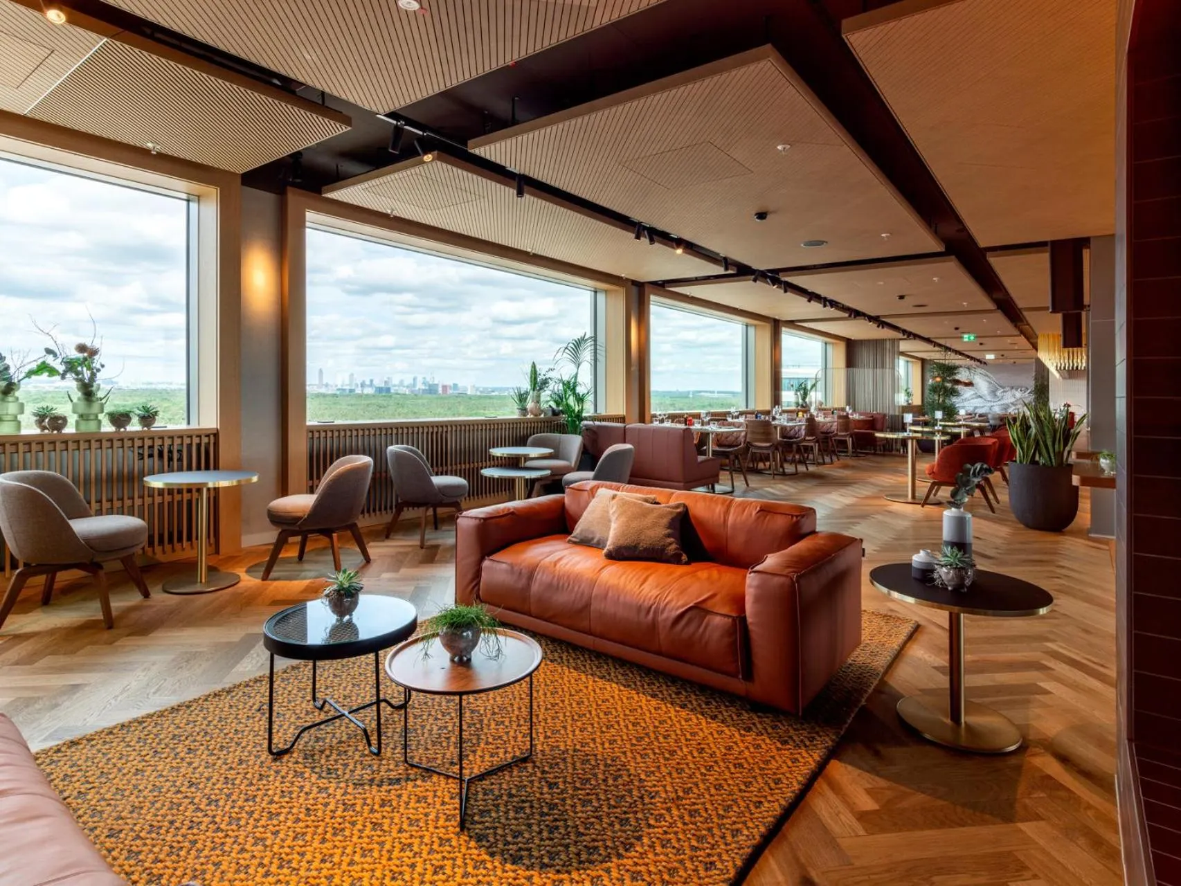 Restaurant/places to eat in b'mine Hotel Frankfurt Airport