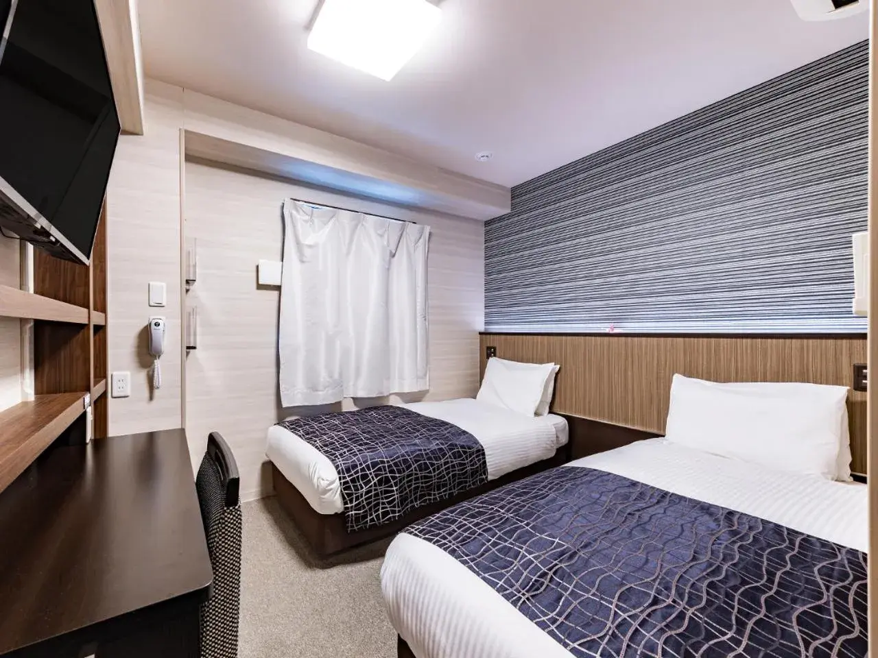 Photo of the whole room, Bed in APA Hotel Nambaminami Daikokucho Ekimae Photo of the whole room, Bed in APA Hotel Nambaminami Daikokucho Ekimae