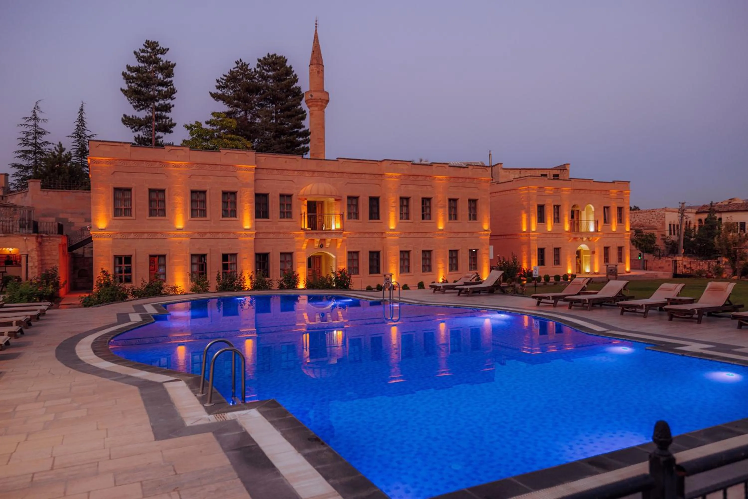 Property building in MAHİYE HANIM KONAĞI