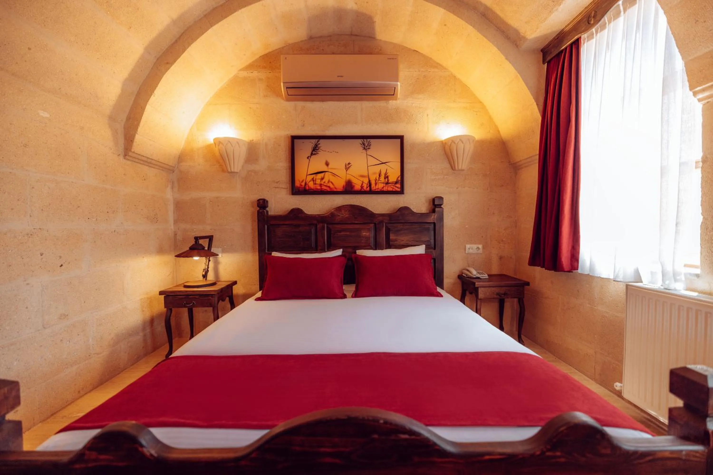 Bed in MAHİYE HANIM KONAĞI