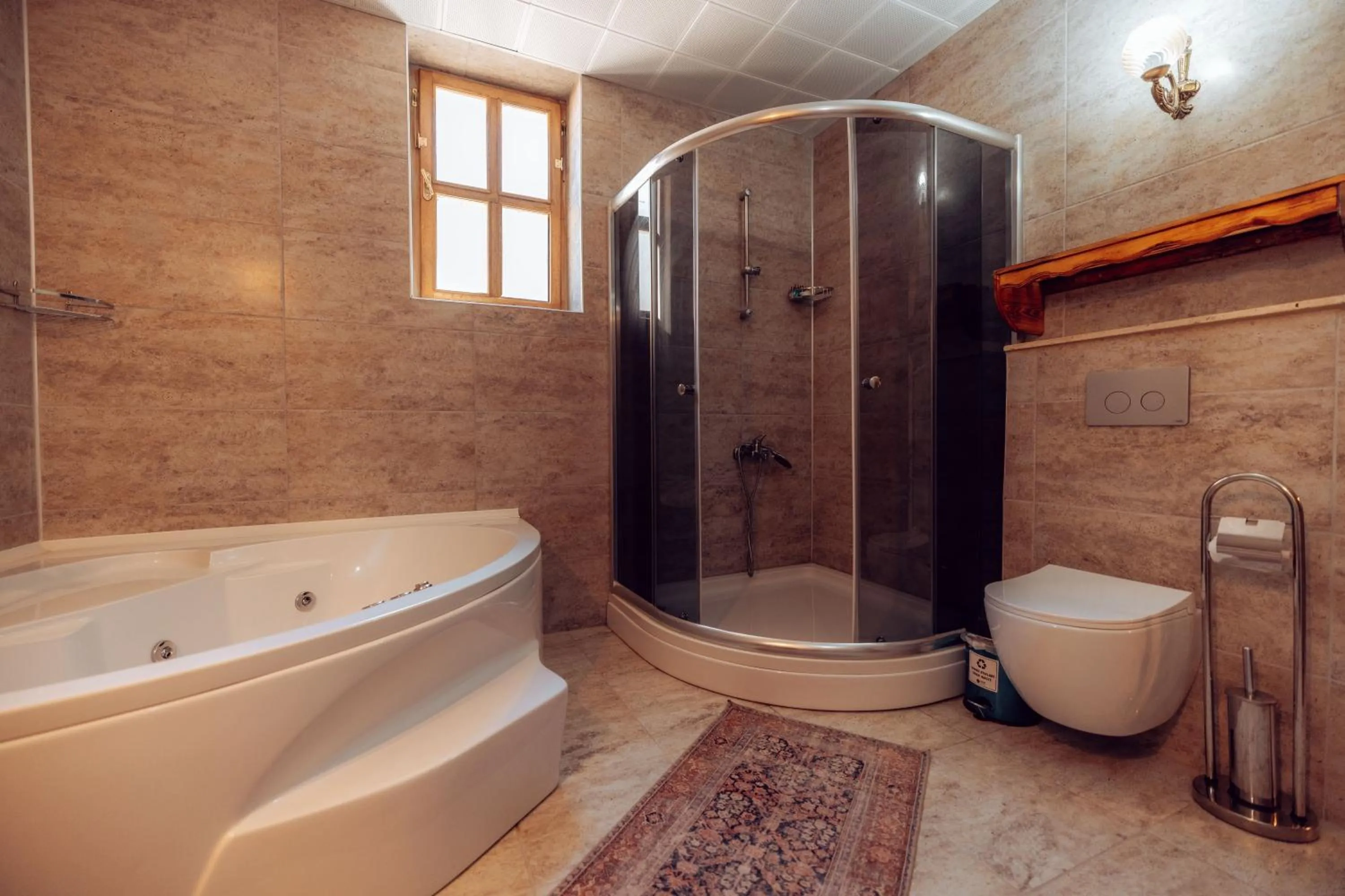 Shower in MAHİYE HANIM KONAĞI