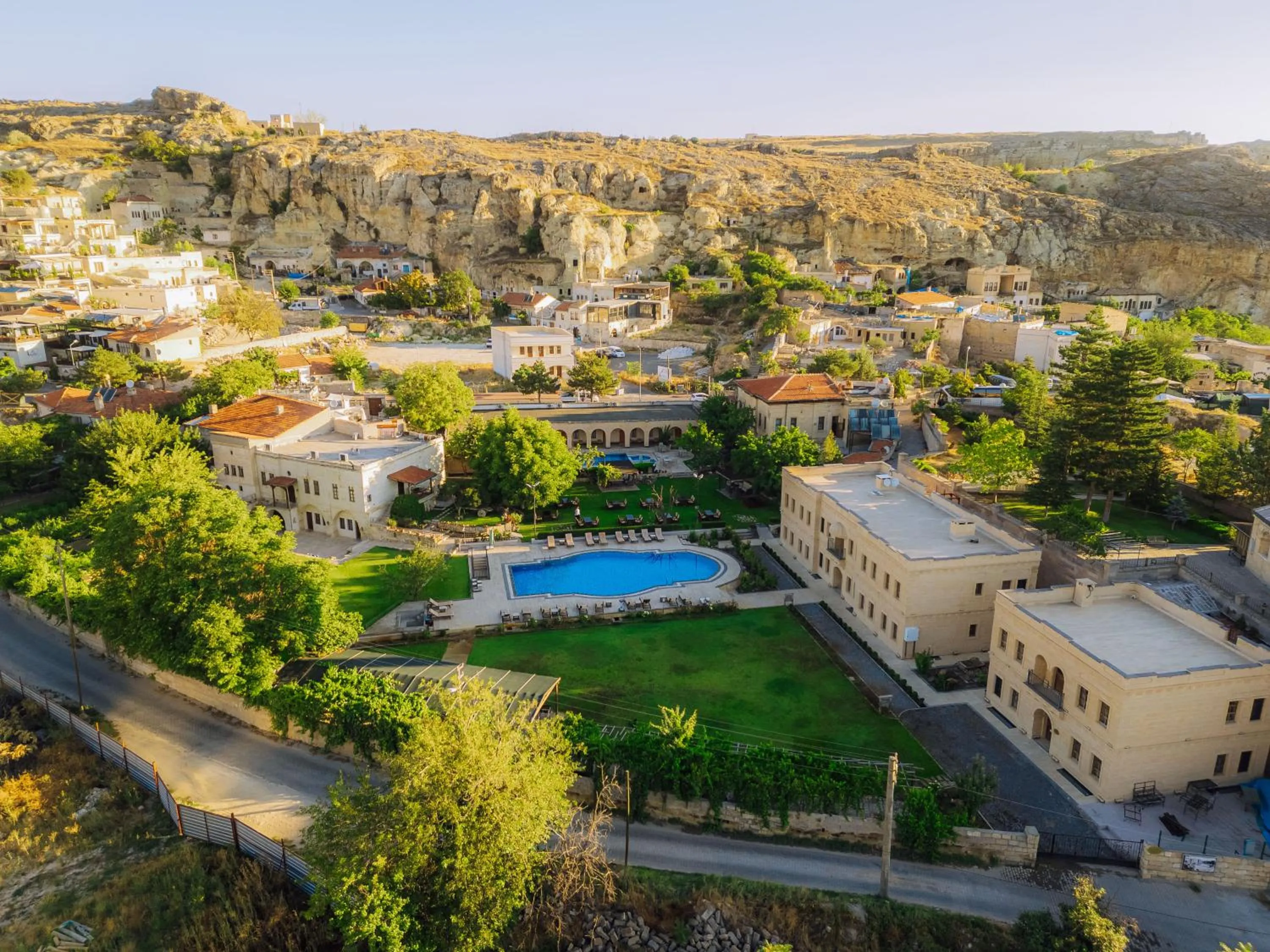 Property building in MAHİYE HANIM KONAĞI