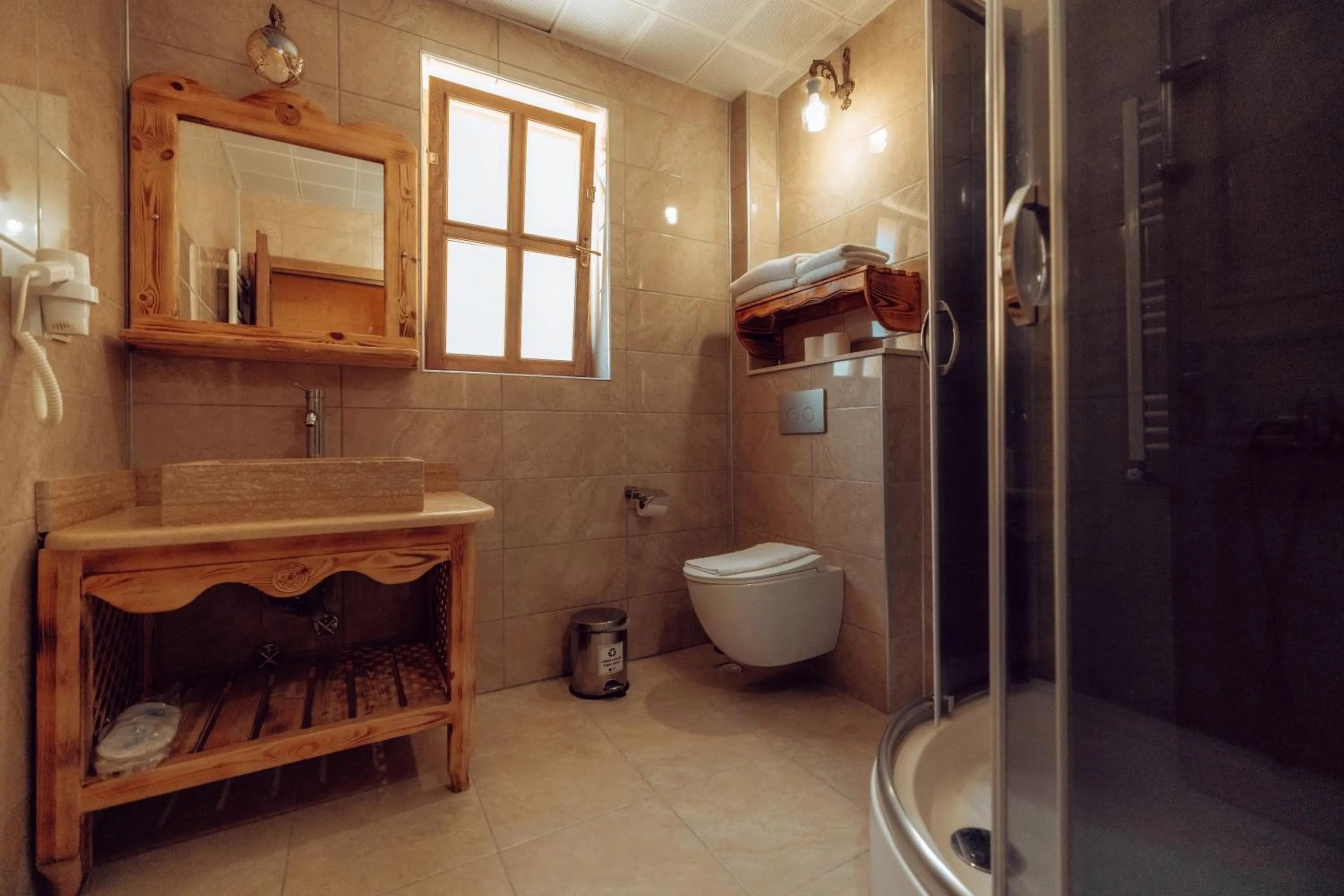 Shower in MAHİYE HANIM KONAĞI