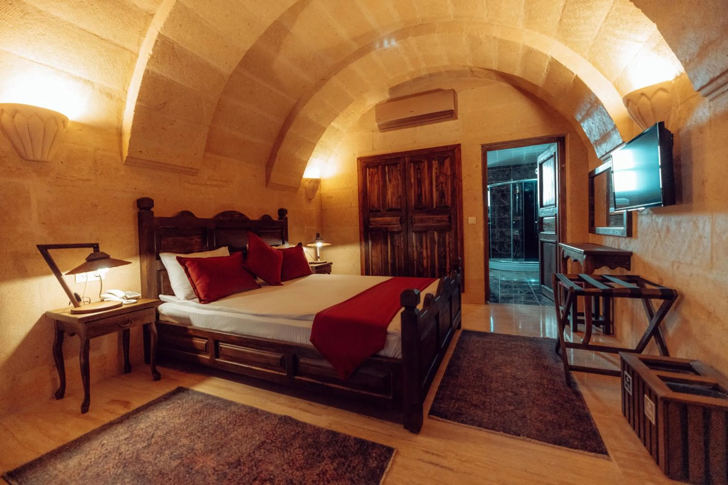 Bed in MAHİYE HANIM KONAĞI