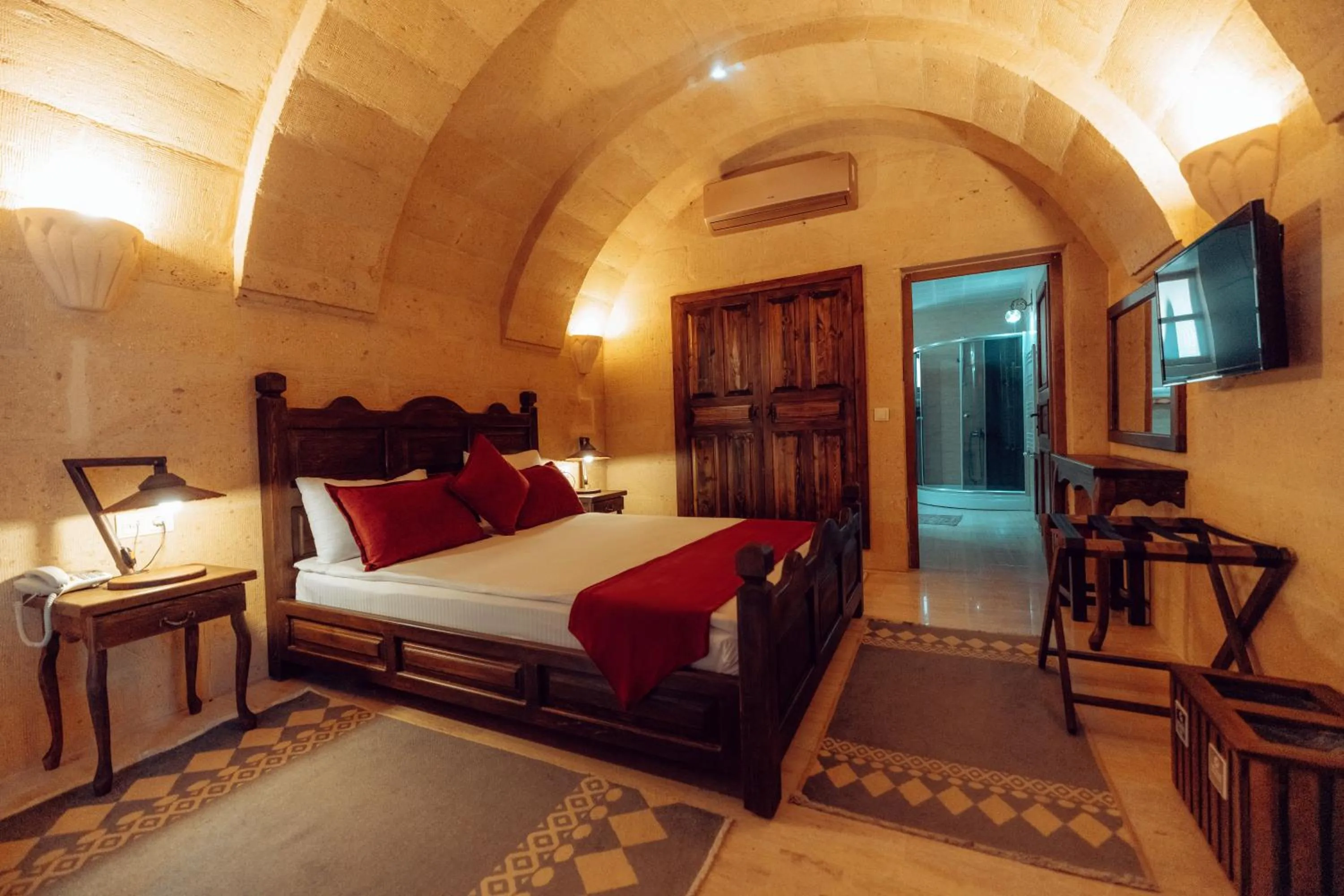 Bed in MAHİYE HANIM KONAĞI