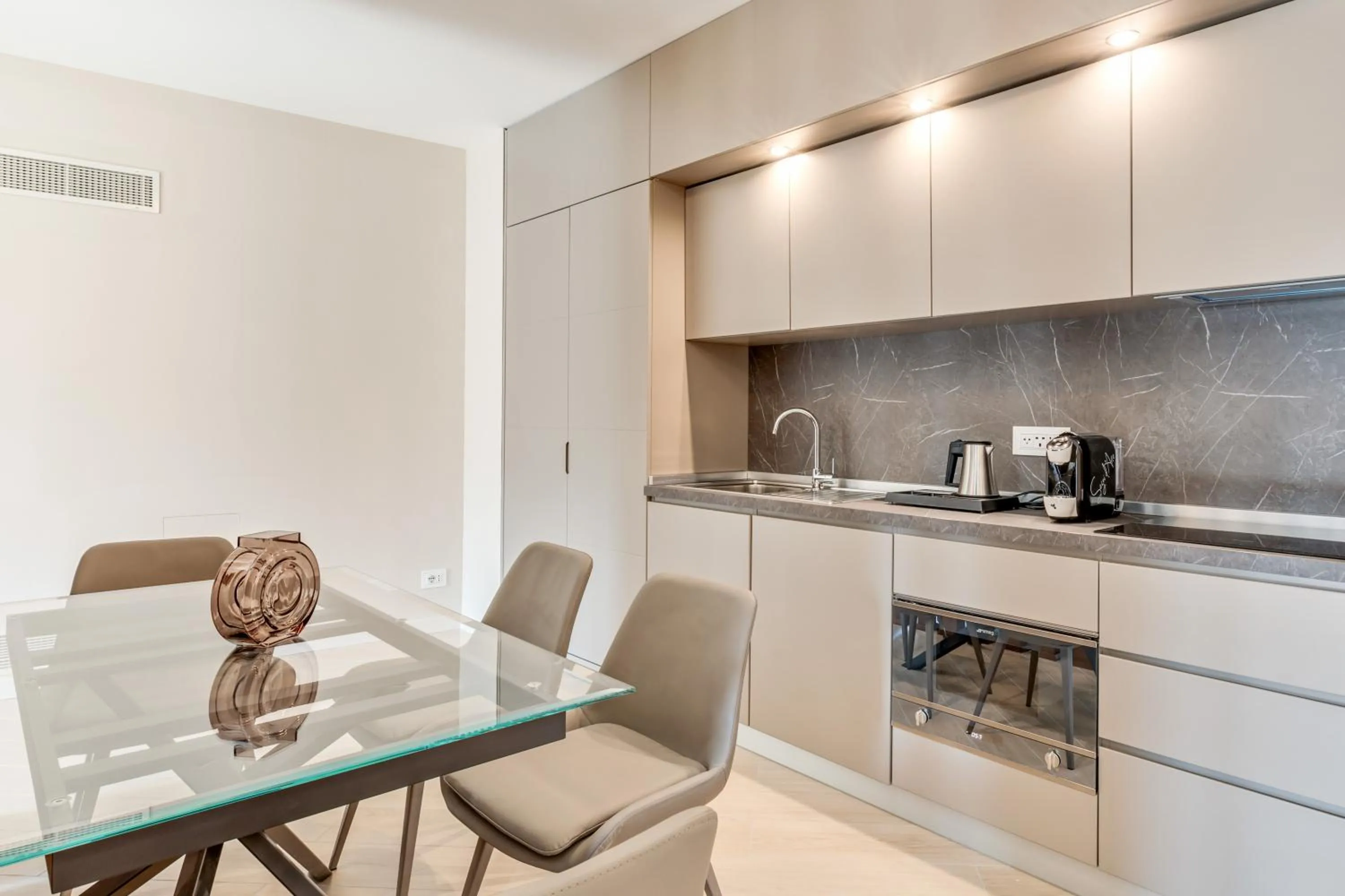 Coffee/tea facilities in Oriana Homèl Udine