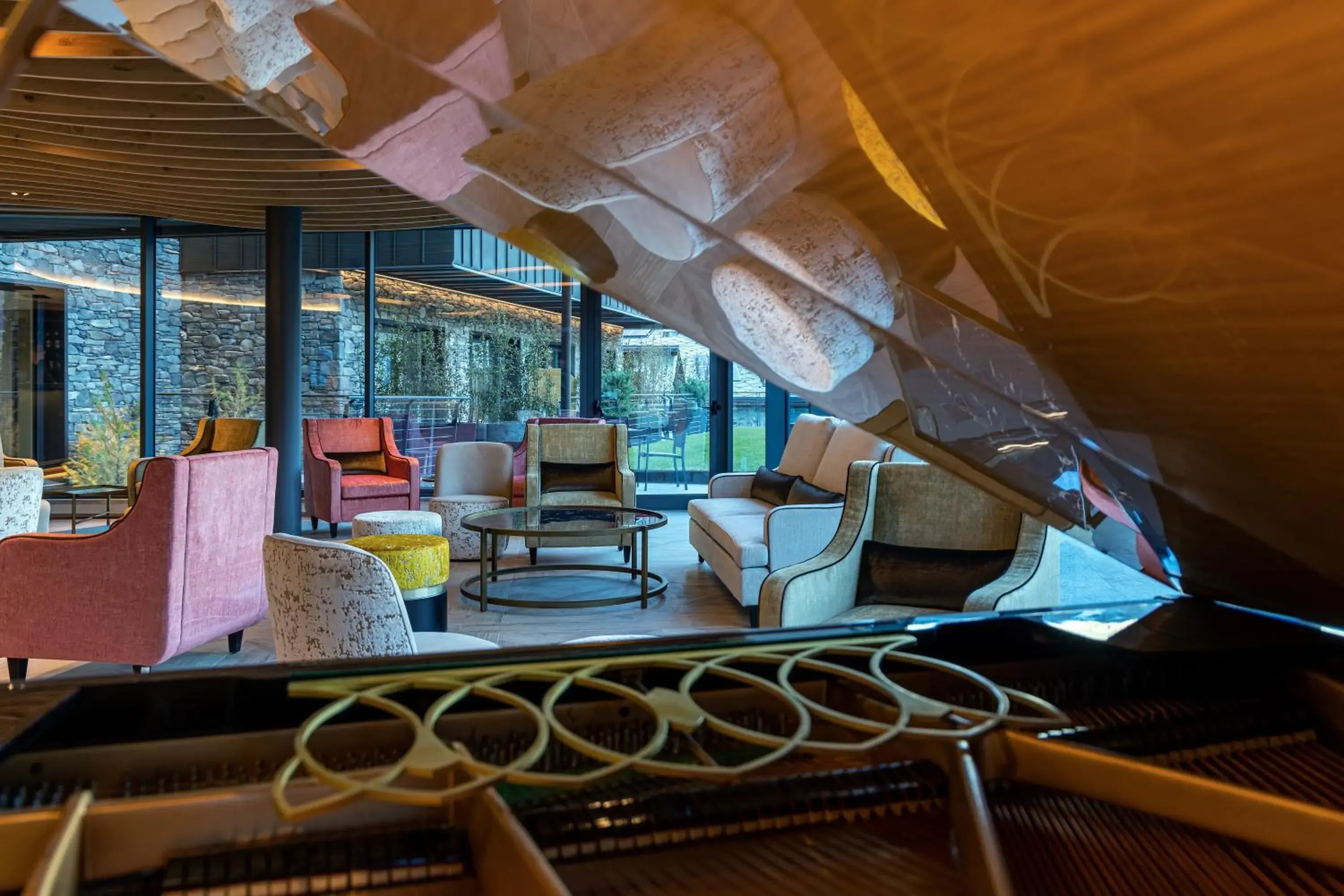 Living room in Cervino - VRetreats Living room in Cervino - VRetreats