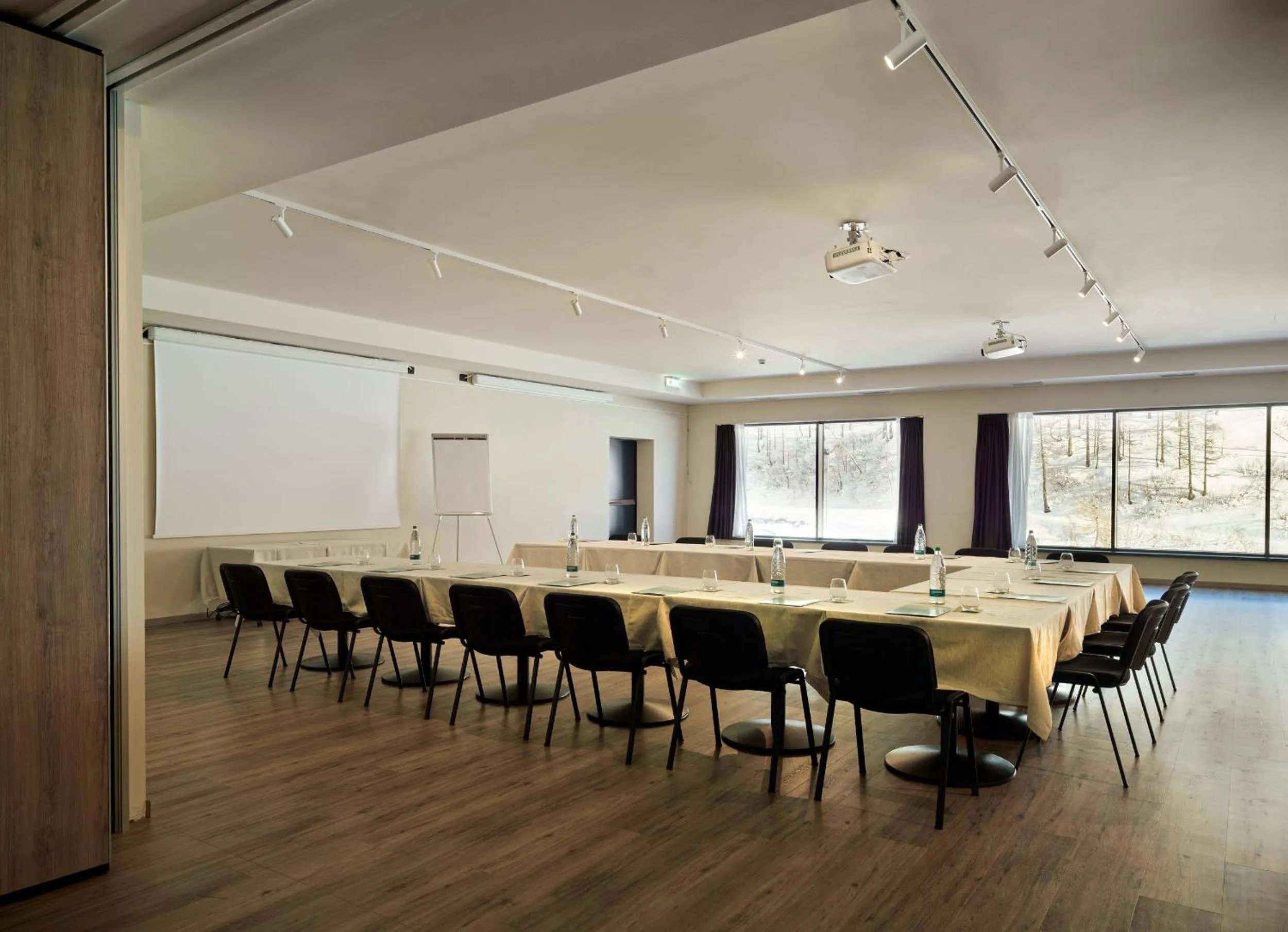 Meeting/conference room in Cervino - VRetreats