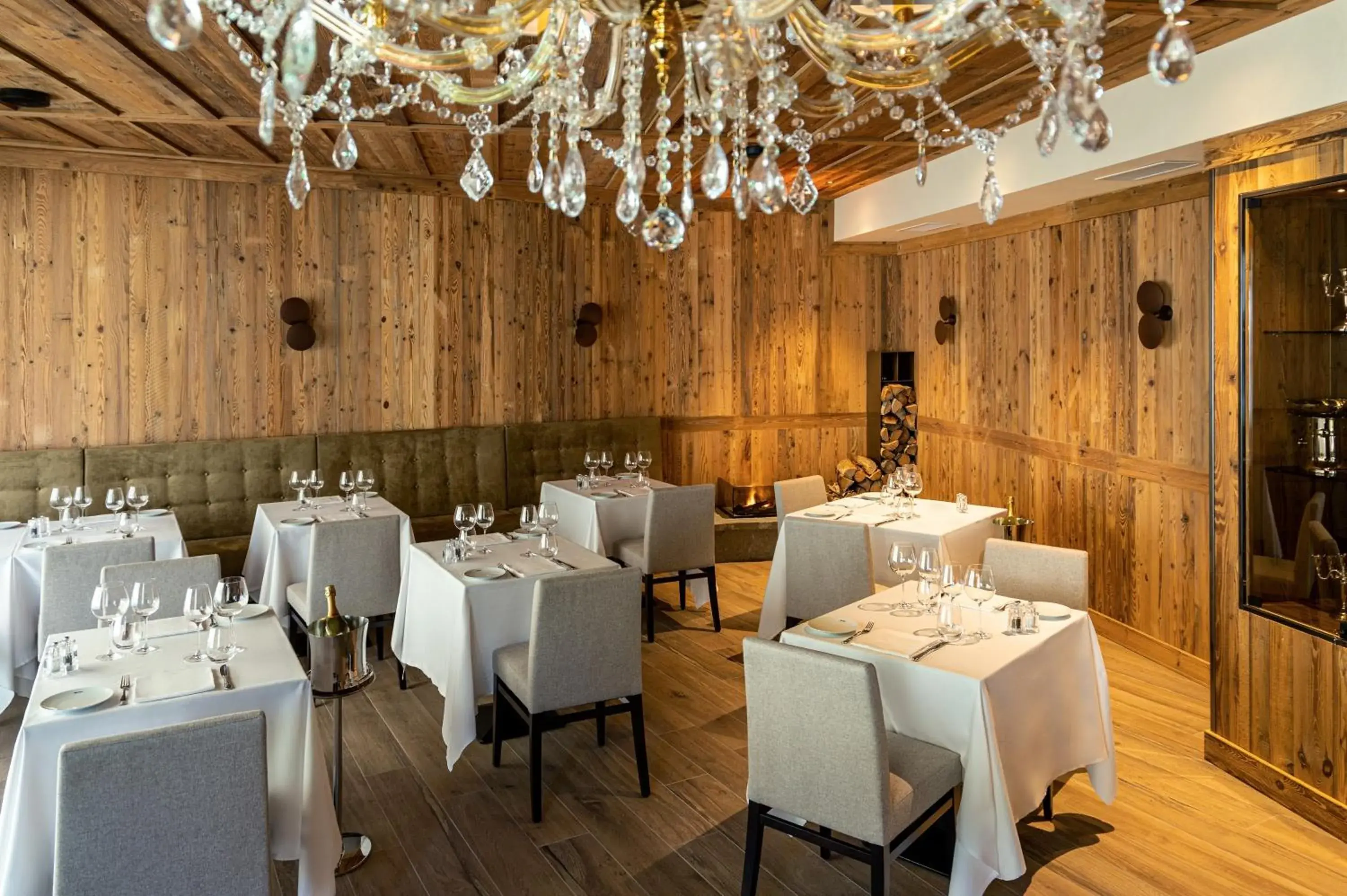 Restaurant/places to eat in Cervino - VRetreats Restaurant/places to eat in Cervino - VRetreats