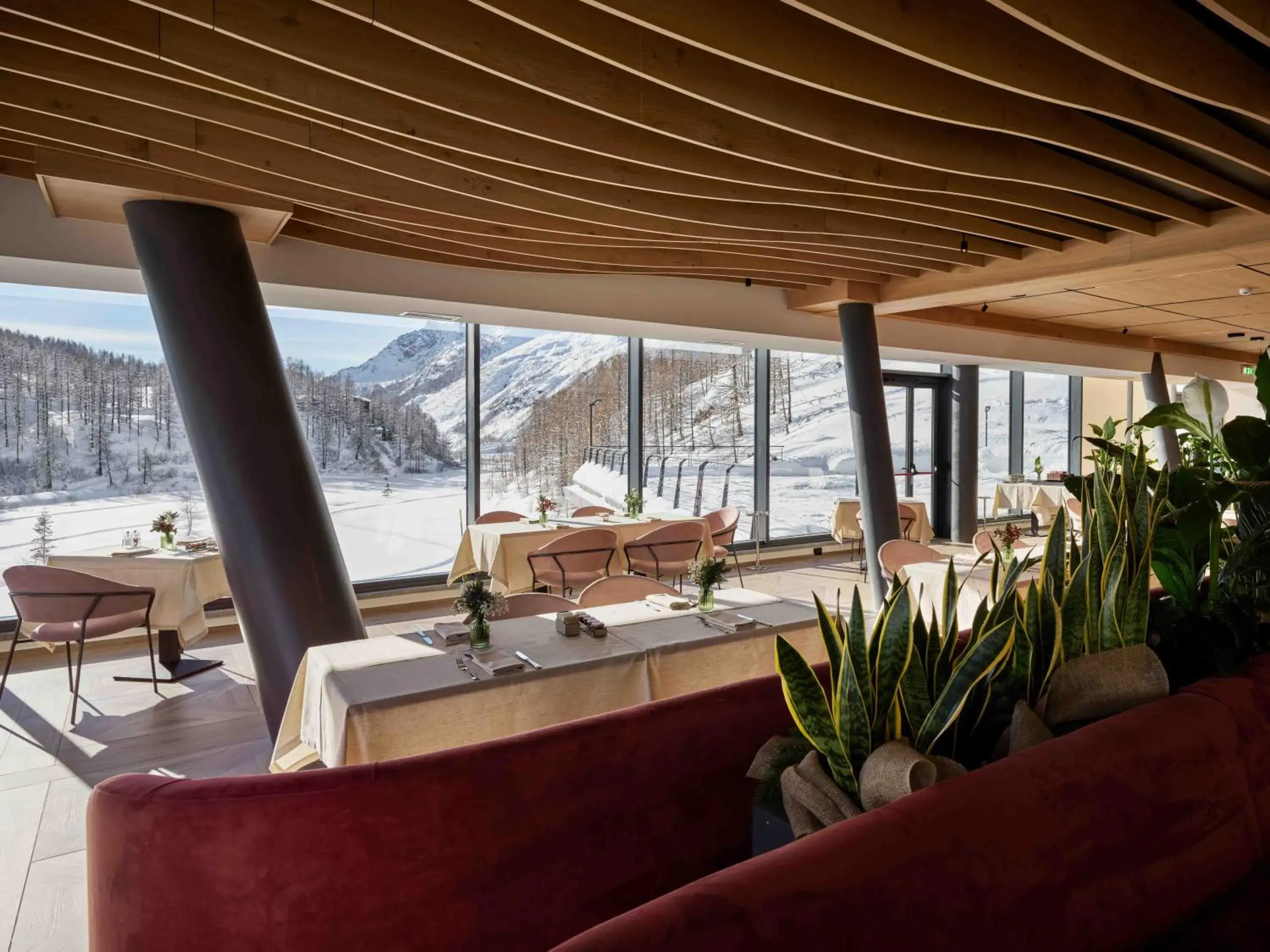 Restaurant/places to eat in Cervino - VRetreats Restaurant/places to eat in Cervino - VRetreats