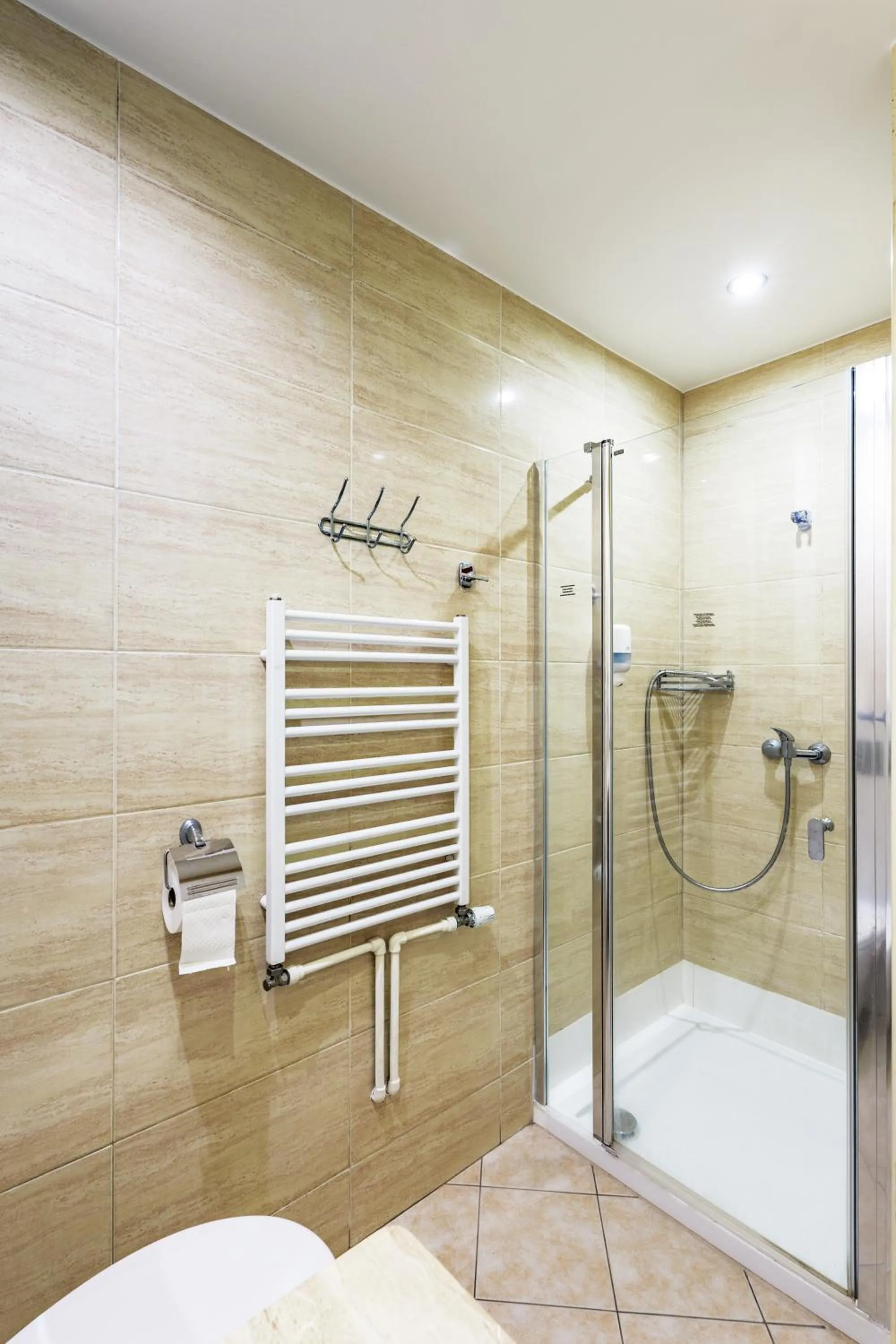Shower in Fotex