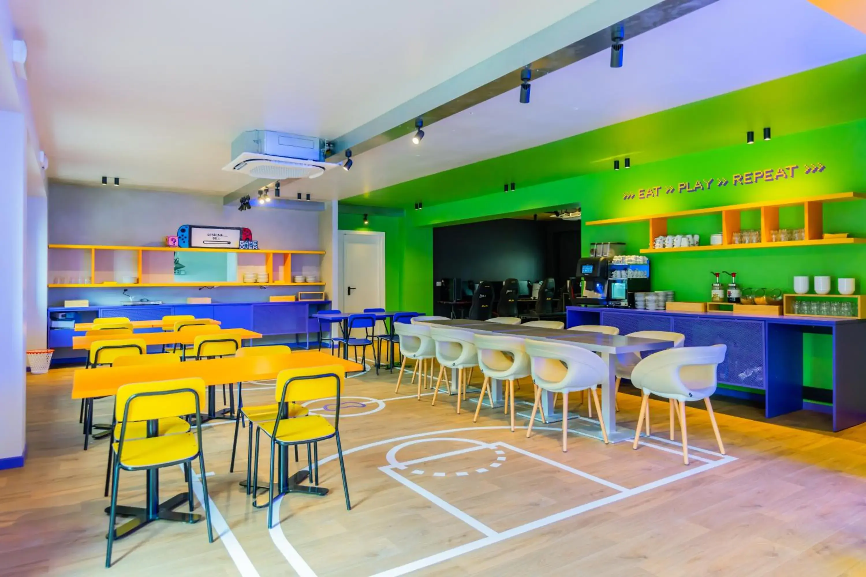 Restaurant/places to eat in The Match Hotel Restaurant/places to eat in The Match Hotel