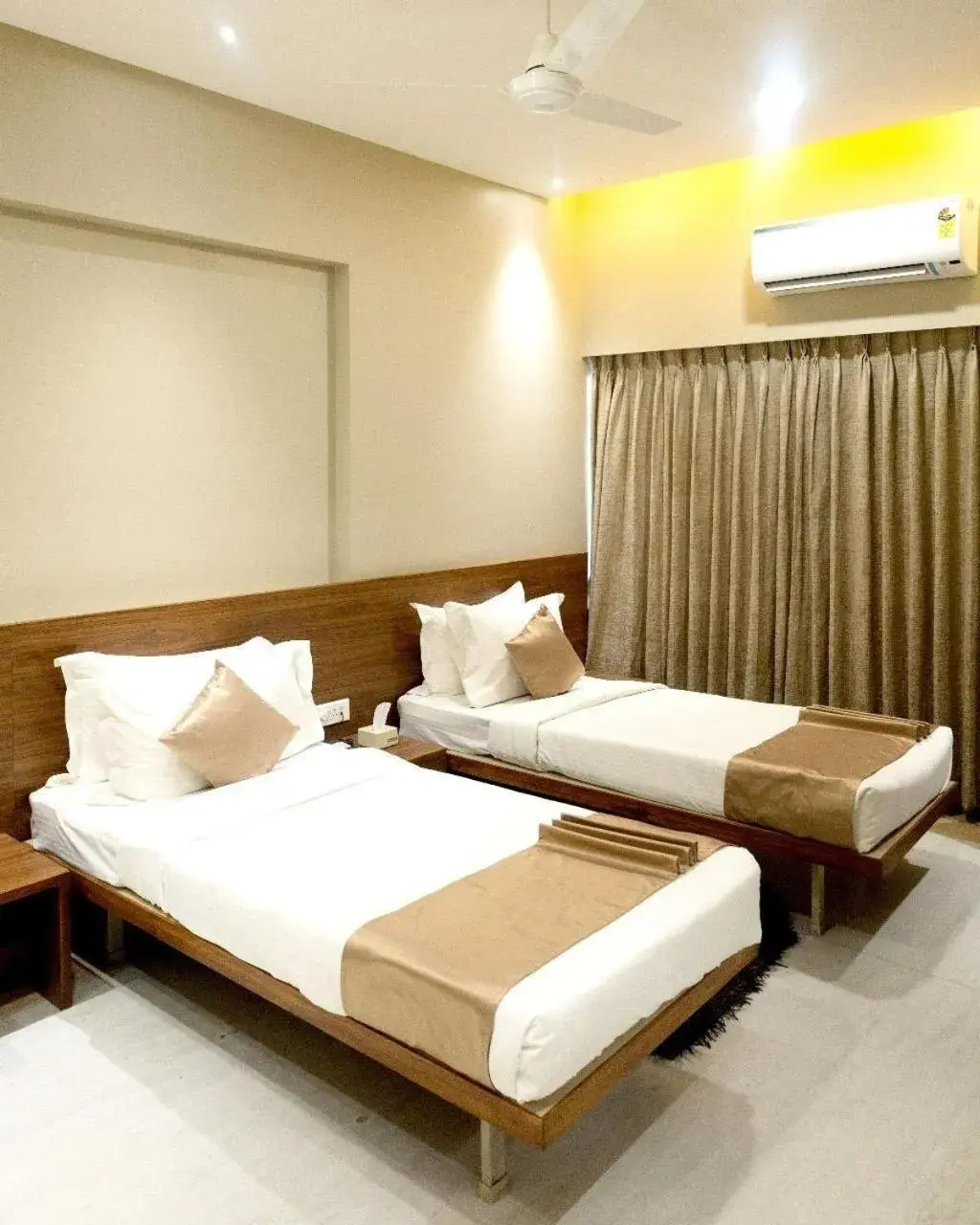 Bedroom, Bed in Hotel Ambience Excellency, Wakad, Pune Bedroom, Bed in Hotel Ambience Excellency, Wakad, Pune