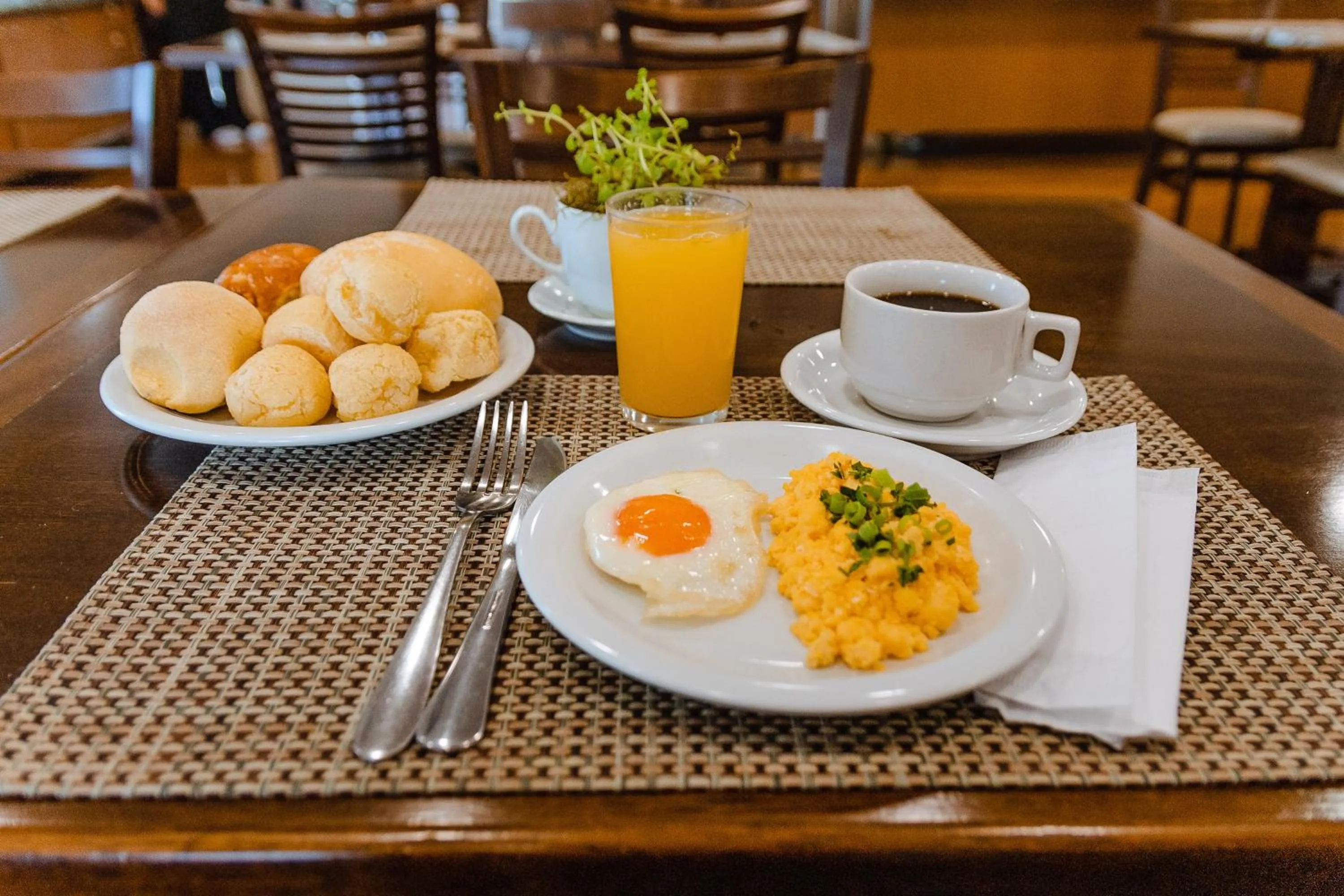Breakfast in Porto Feliz Executive Hotel