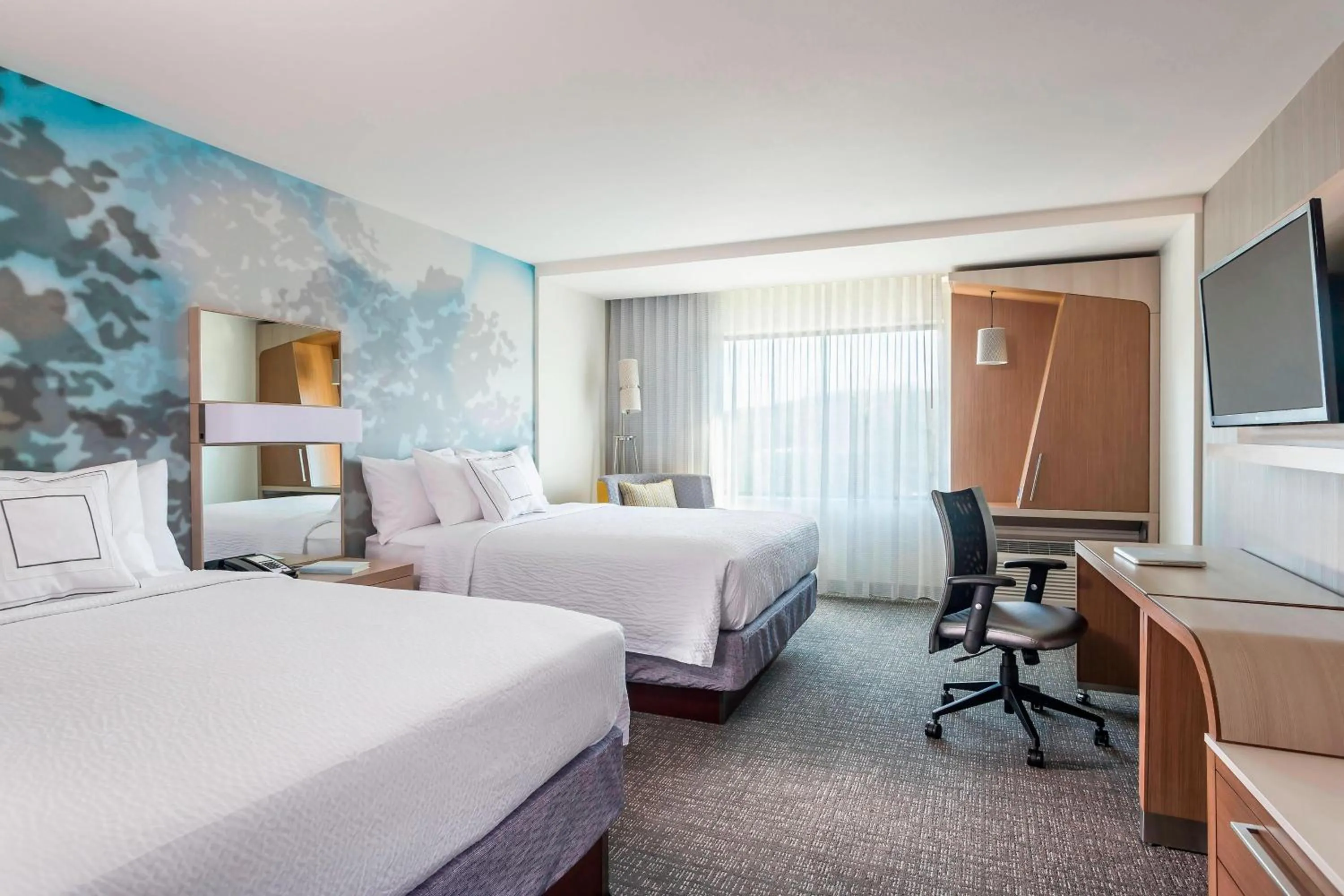 Photo of the whole room, Bed in Courtyard by Marriott Stafford Quantico