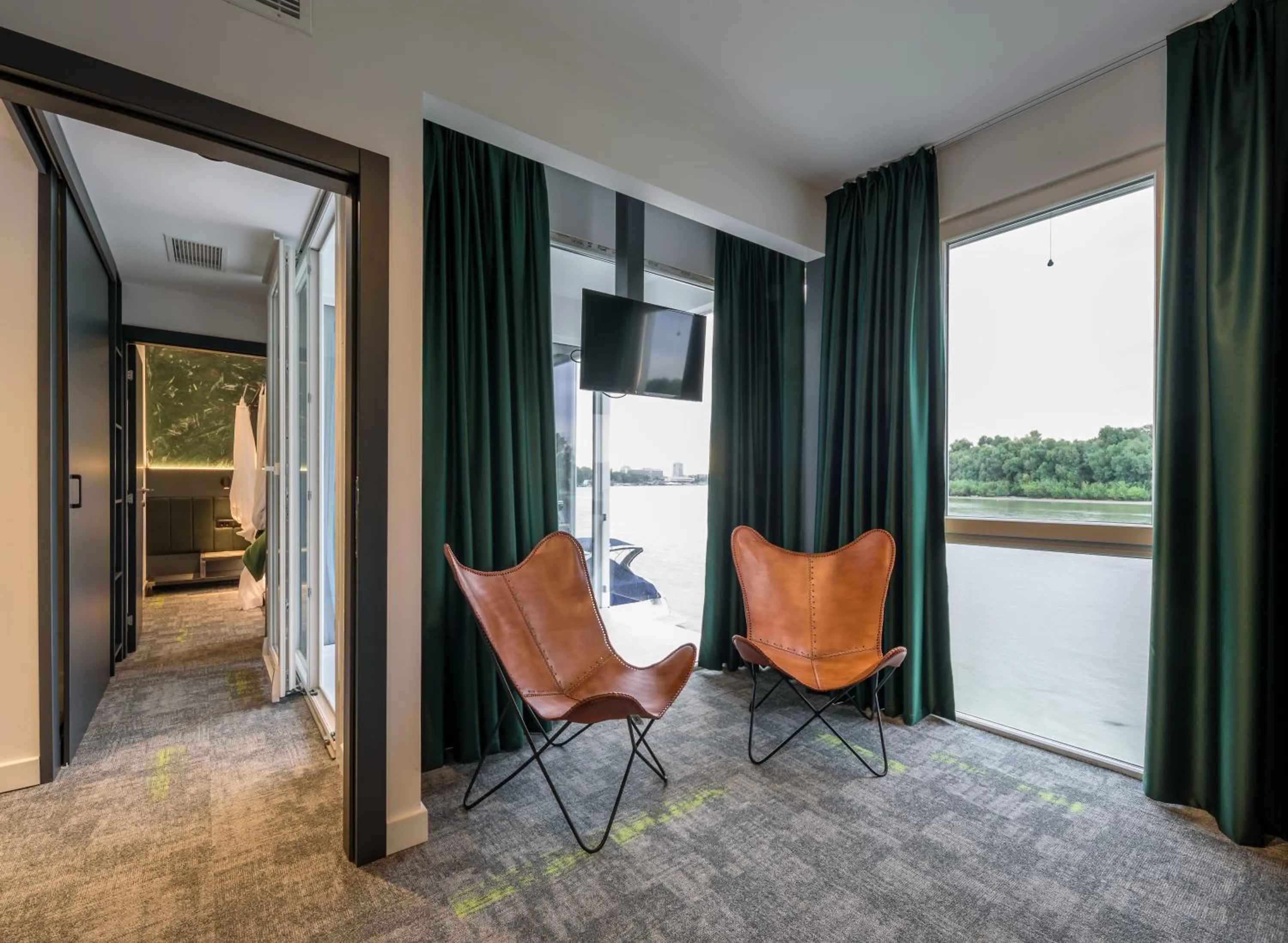 Seating area in Joy 5 Hotel & SPA