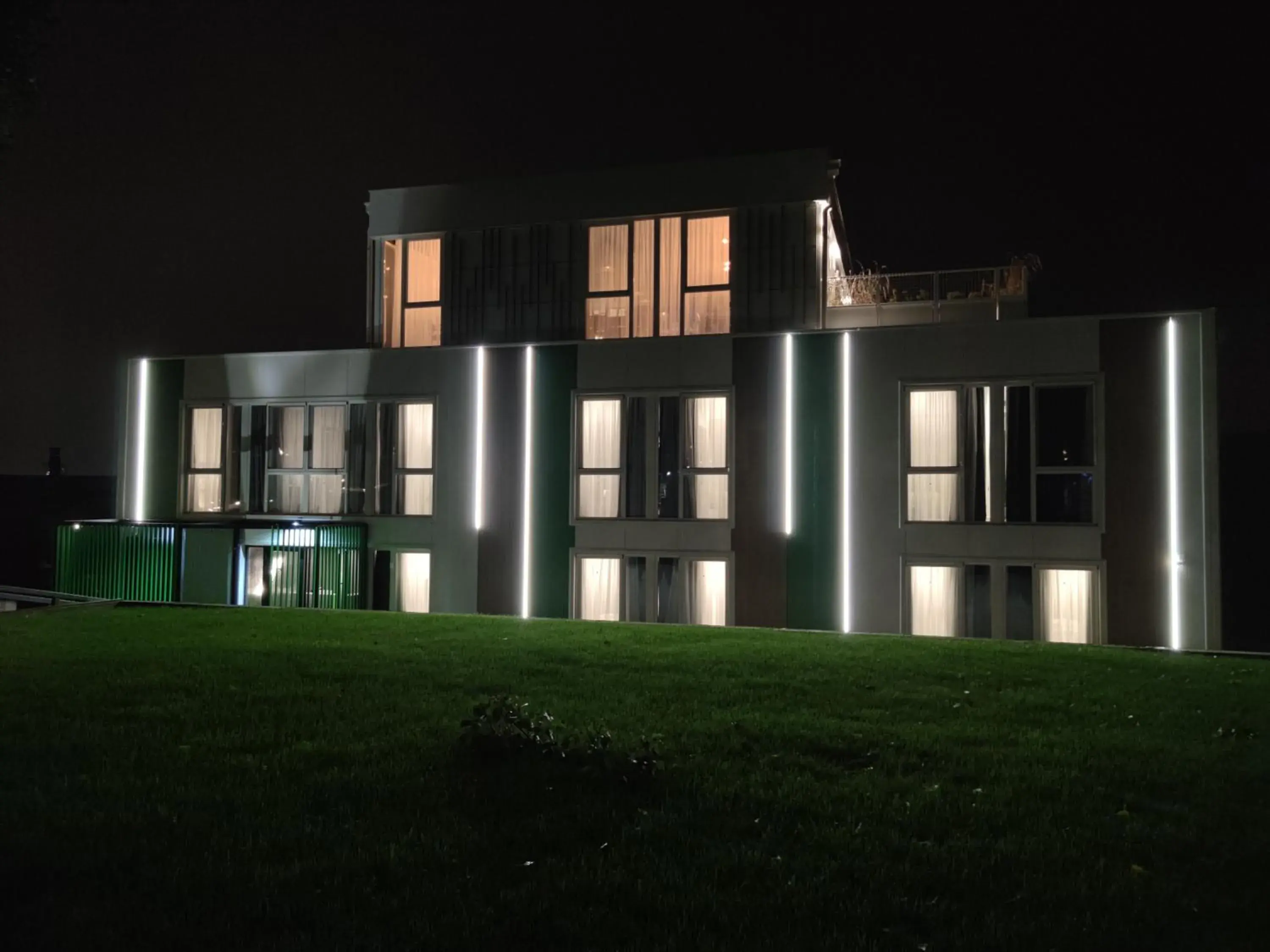 Property building in Joy 5 Hotel & SPA Property building in Joy 5 Hotel & SPA