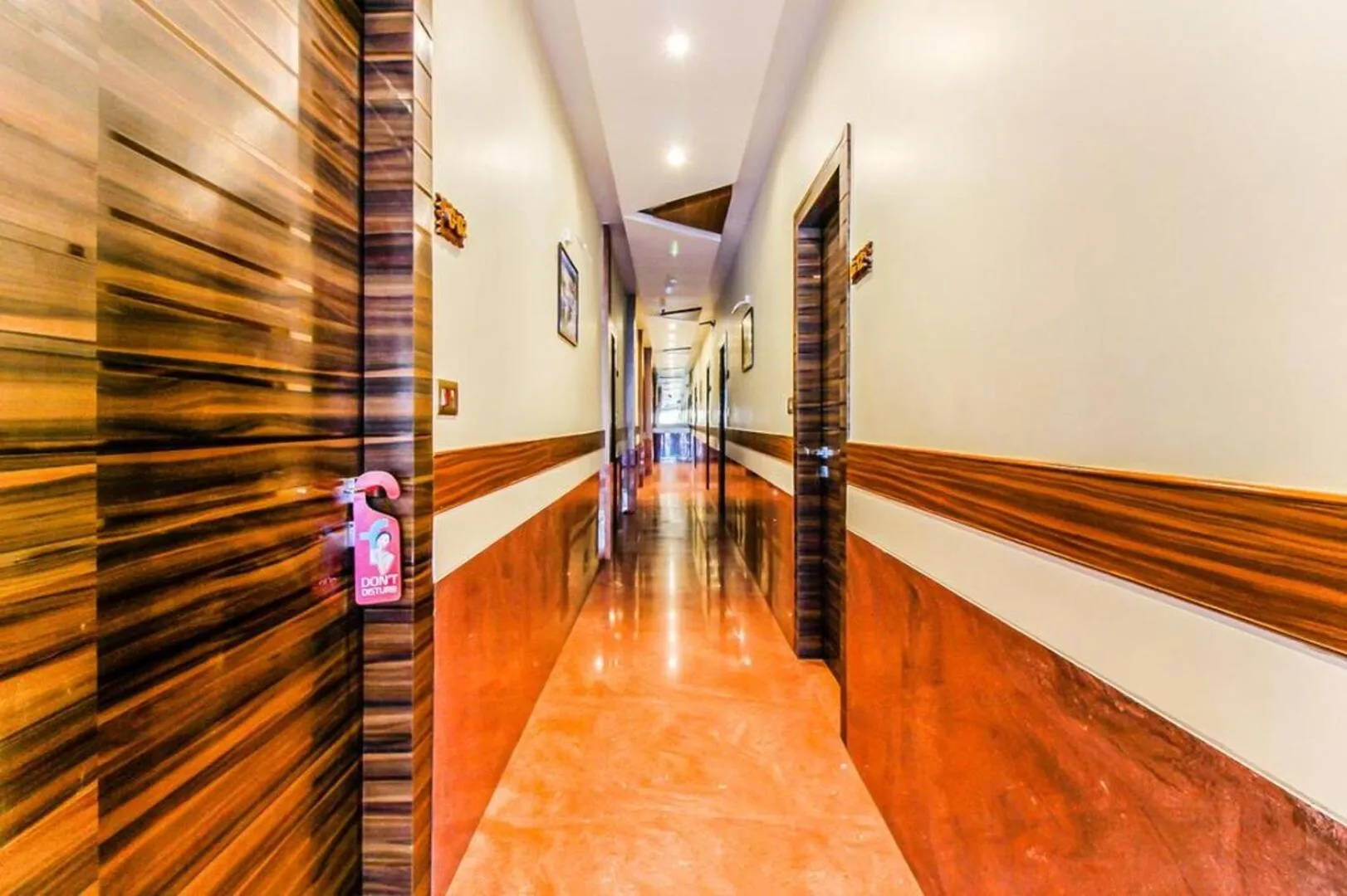 Lobby or reception in Hotel Guestinn Residency
