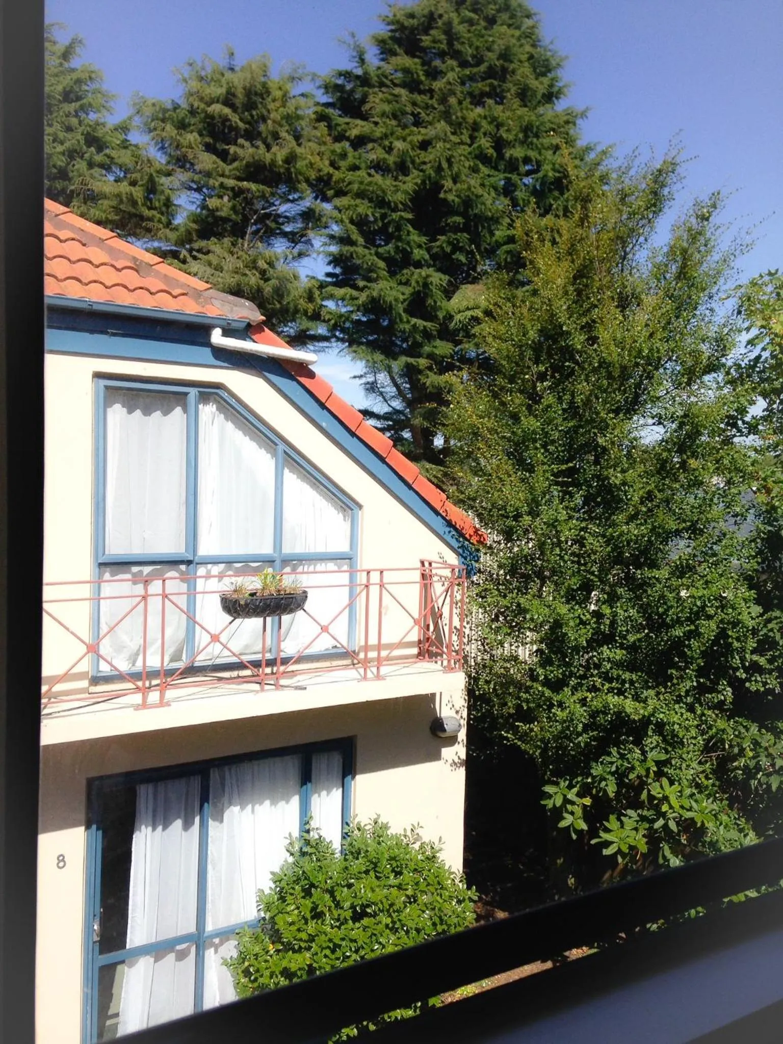 Property building in Bush Inn Court Motel