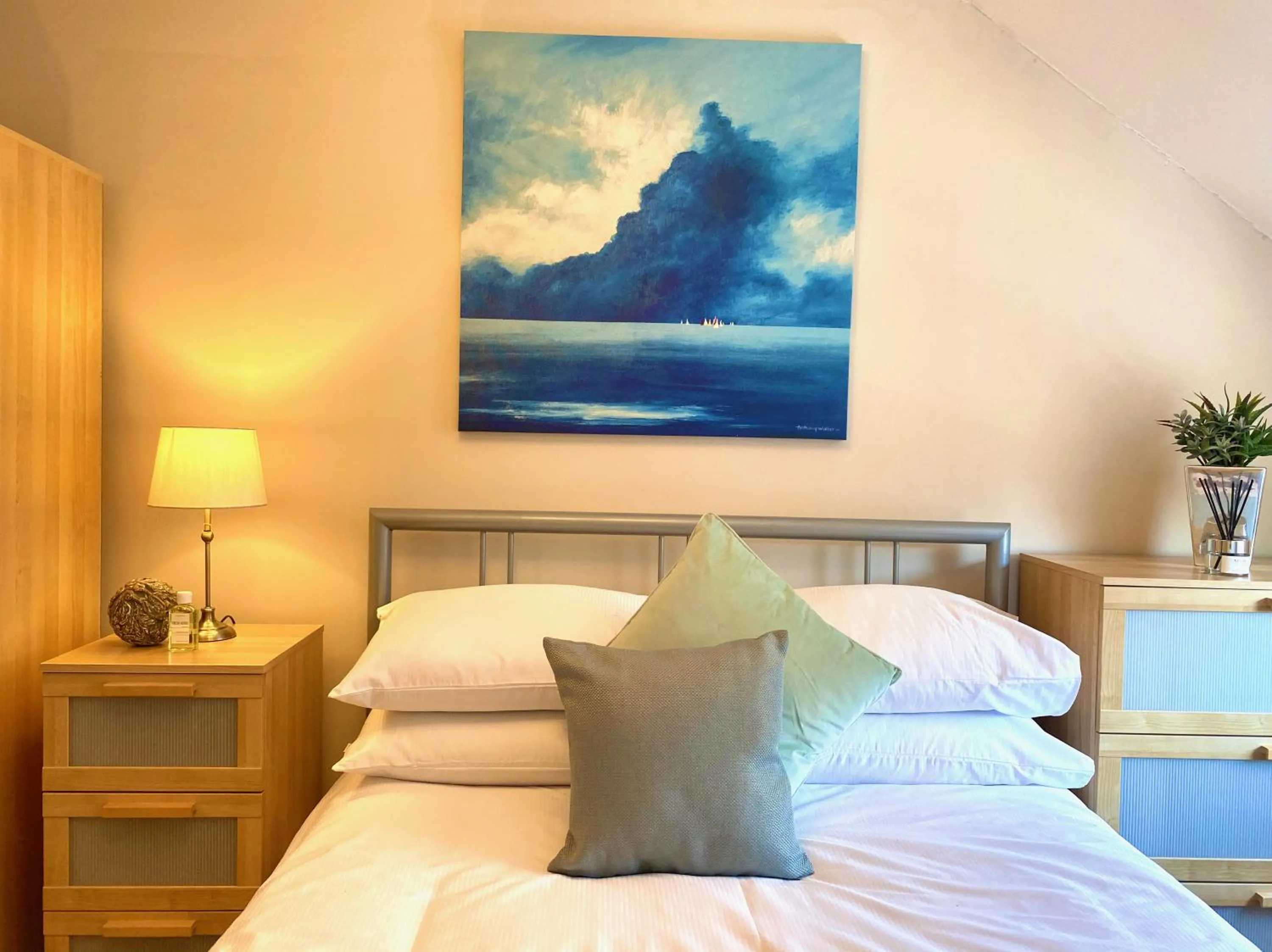 Other, Bed in Aylesbury Contractor & Staycation Home