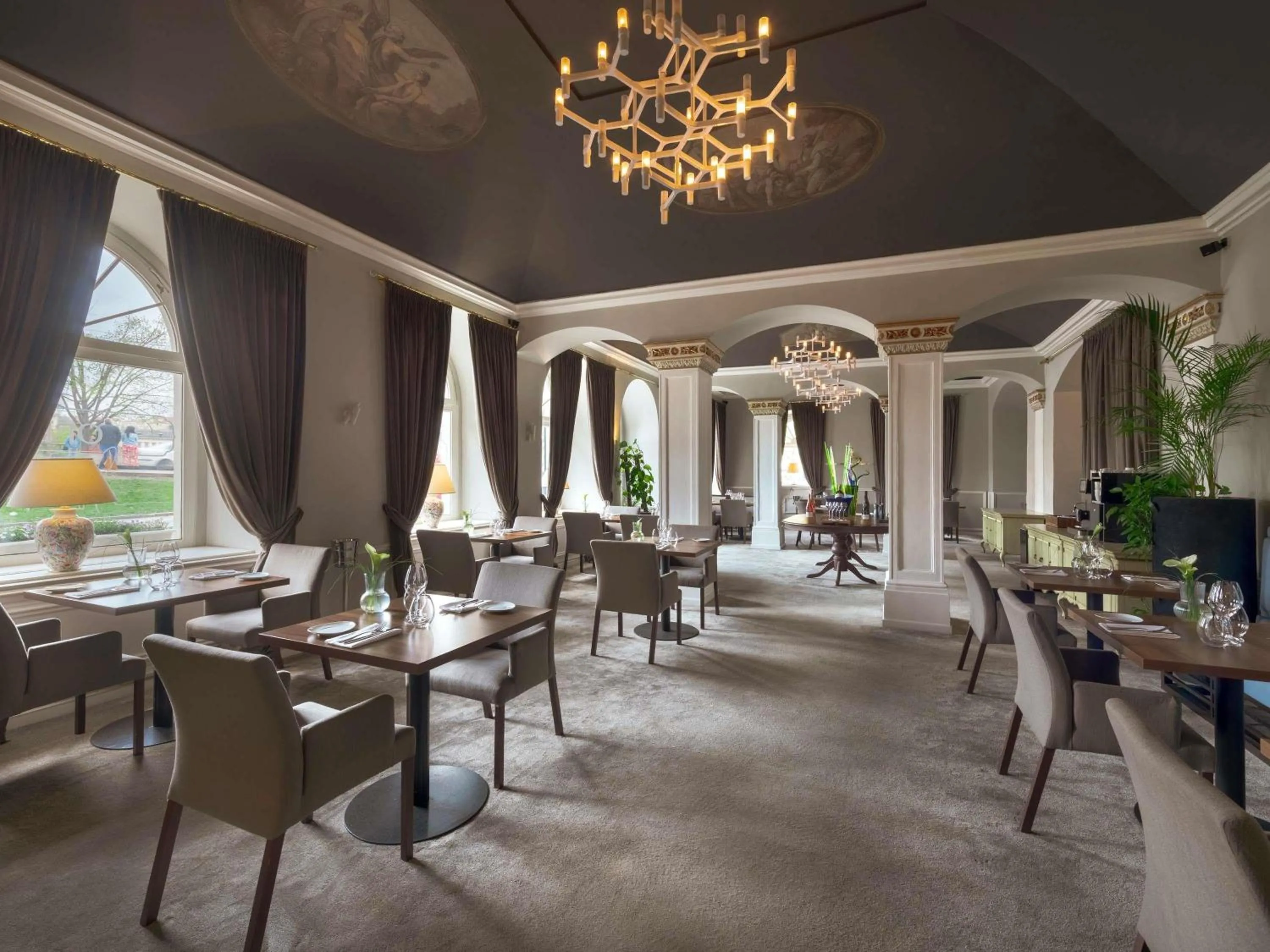 Restaurant/places to eat in The Mozart Prague