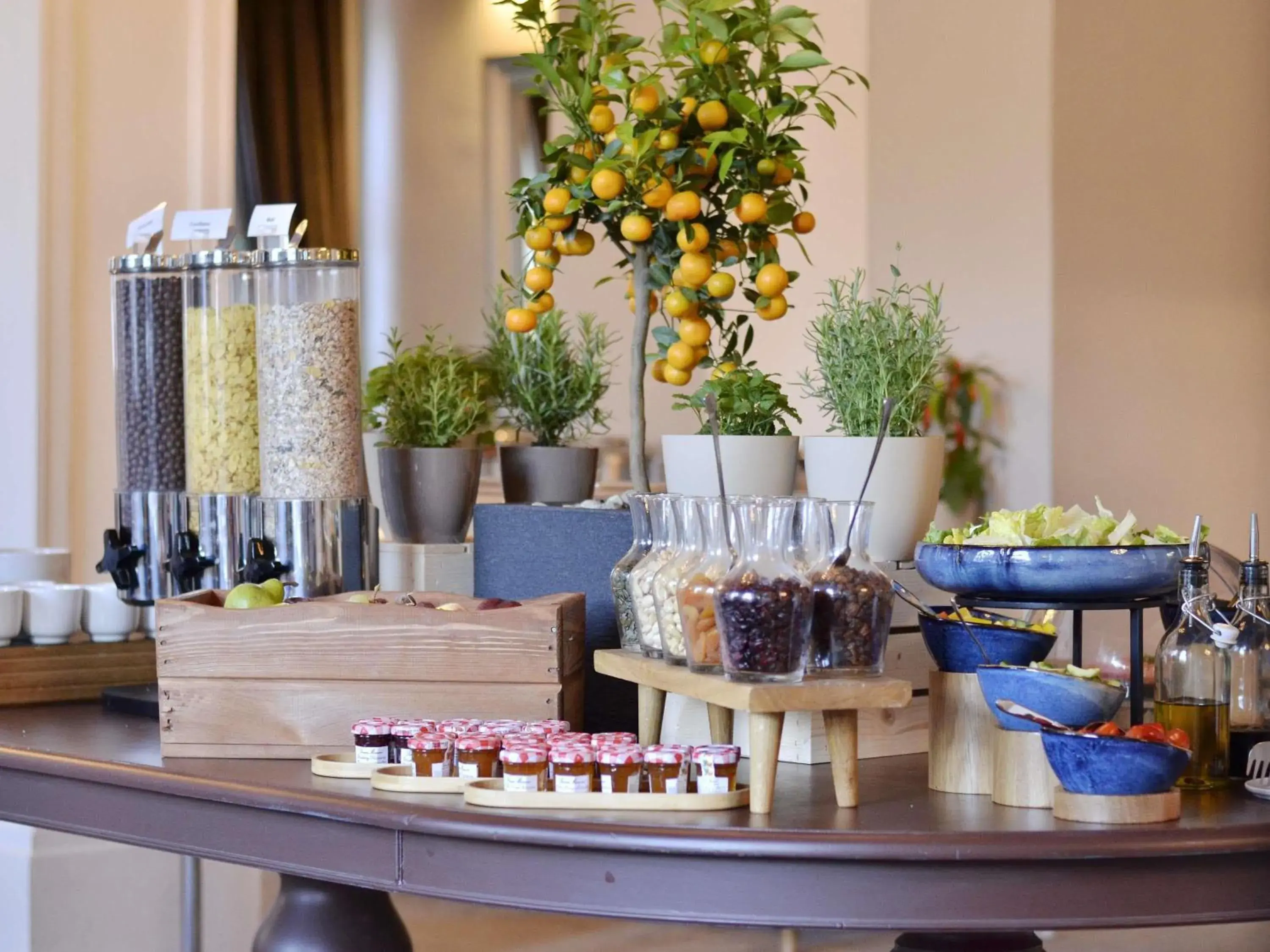 Breakfast in The Mozart Prague Breakfast in The Mozart Prague