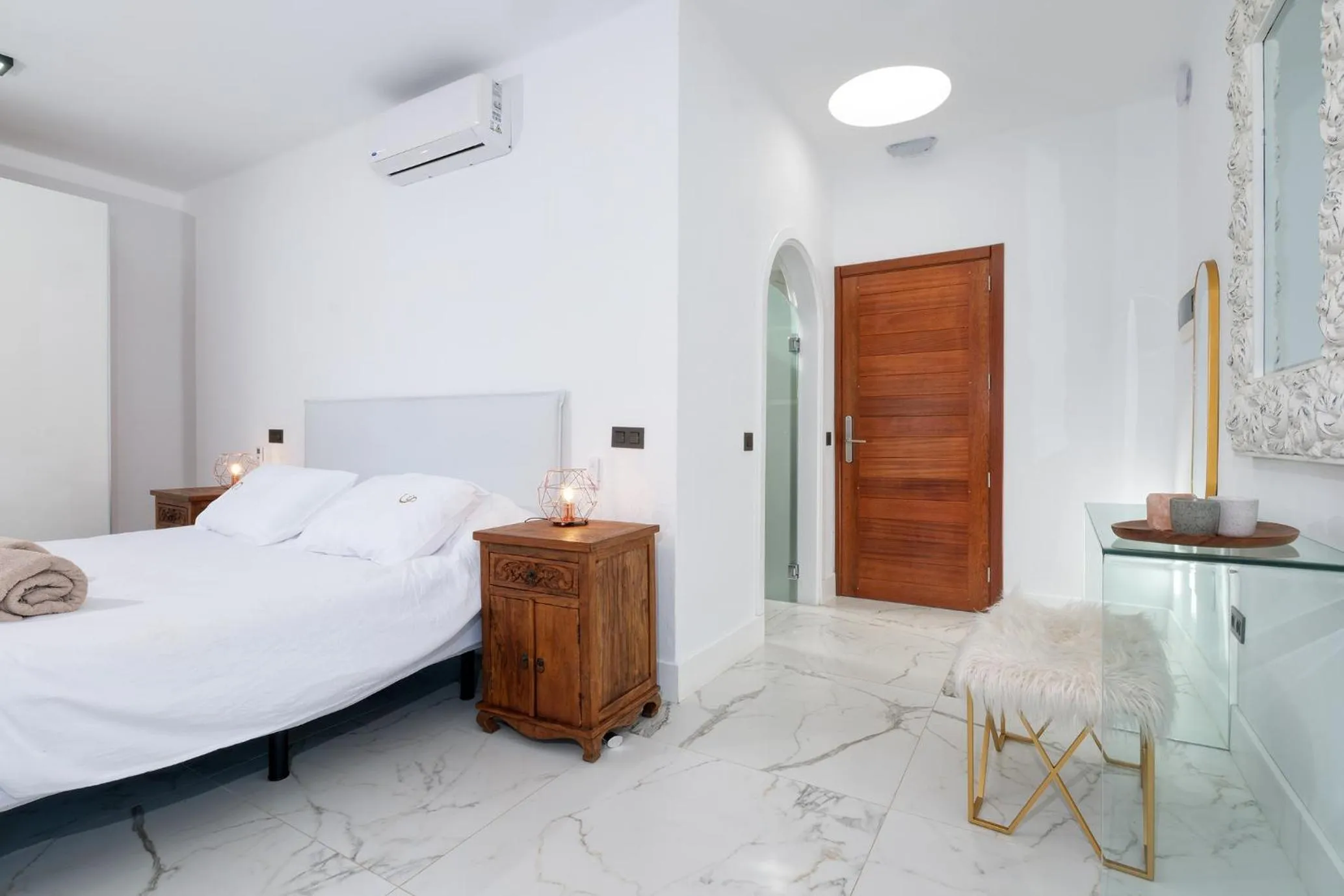 Bed in Casa Serena 10 Boutique- Adults Only-Breakfast Included