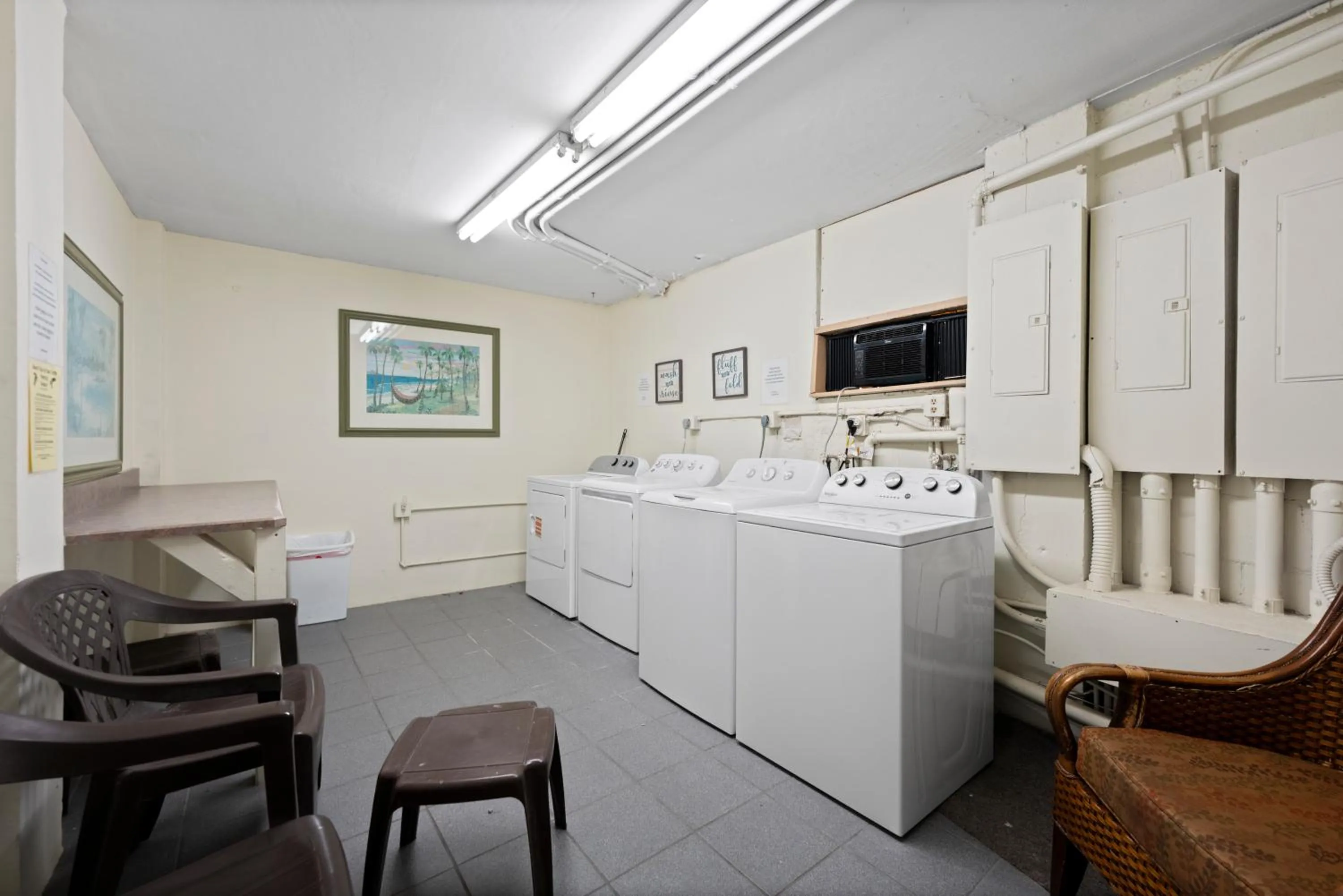 laundry in Outrigger Beach Club Resort