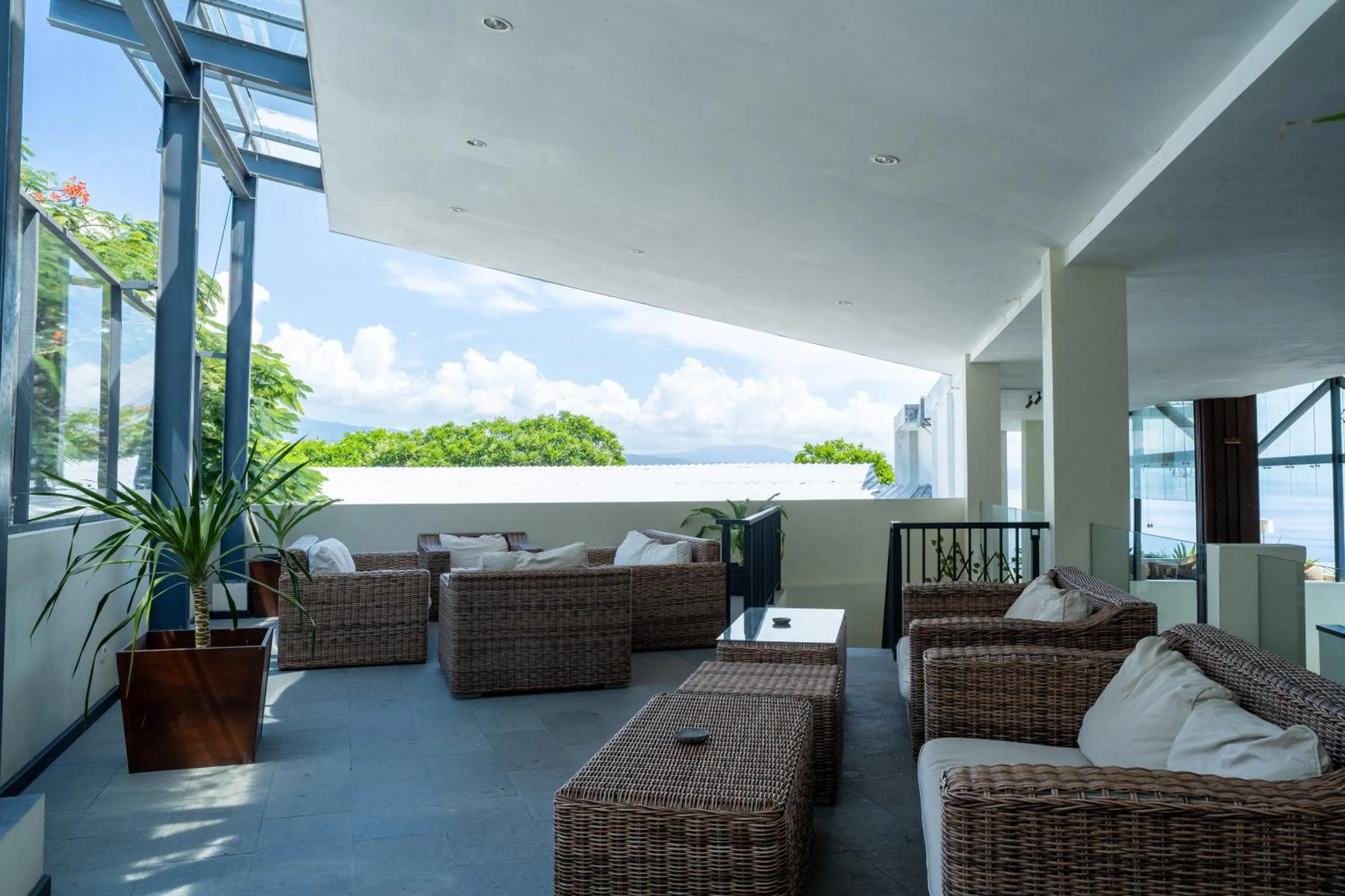 Seating area in Estrella Hotel & Conference