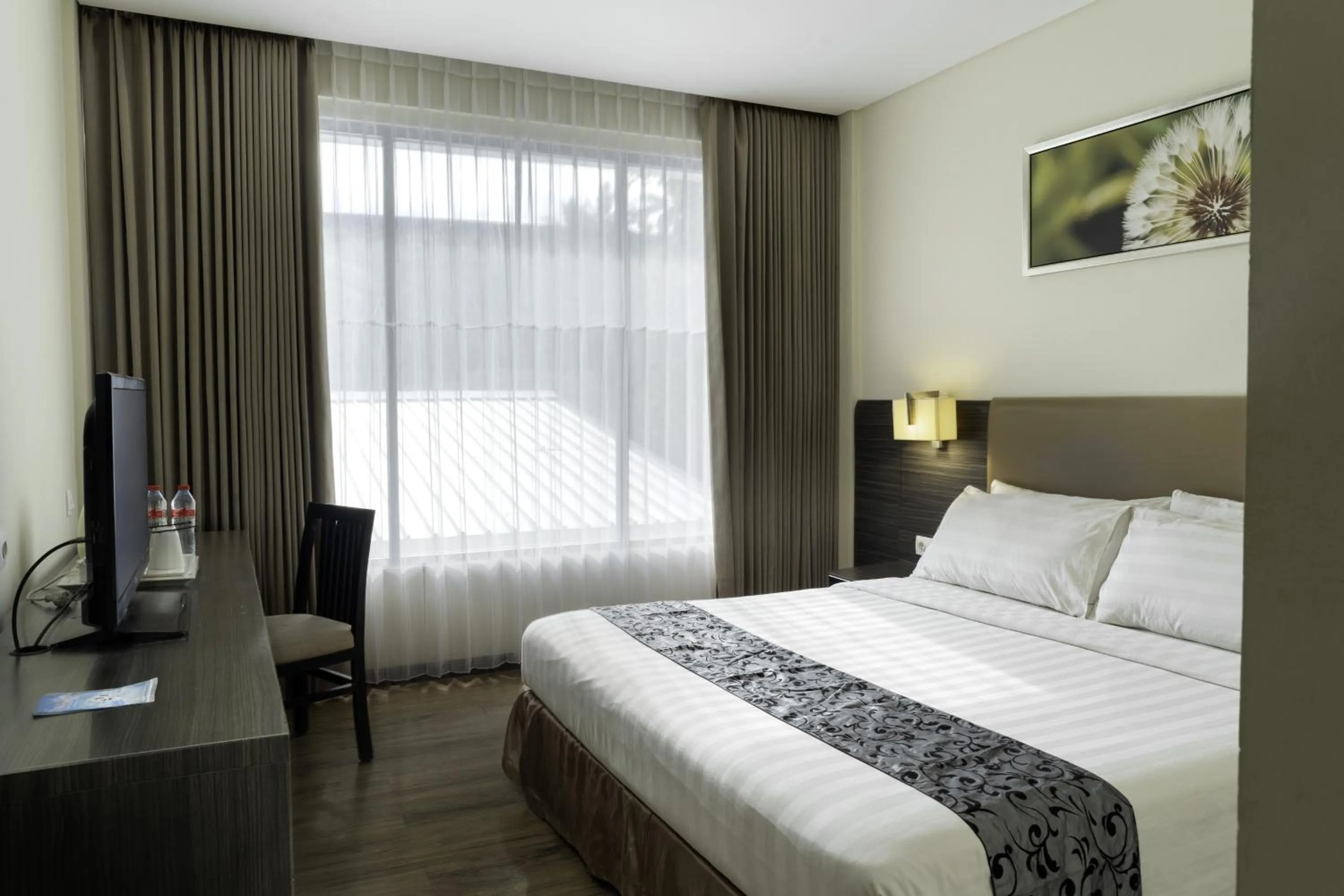 Bedroom, Bed in Estrella Hotel & Conference