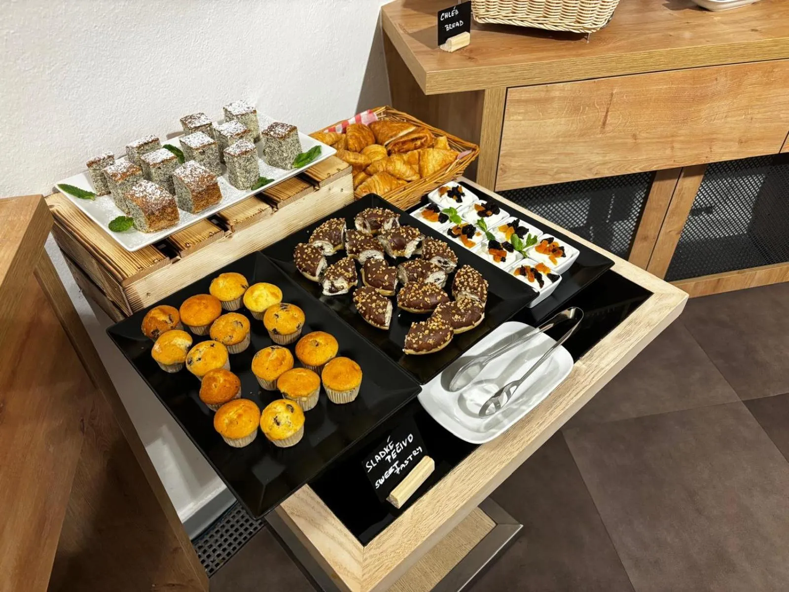 Breakfast in The Golden Wheel Hotel