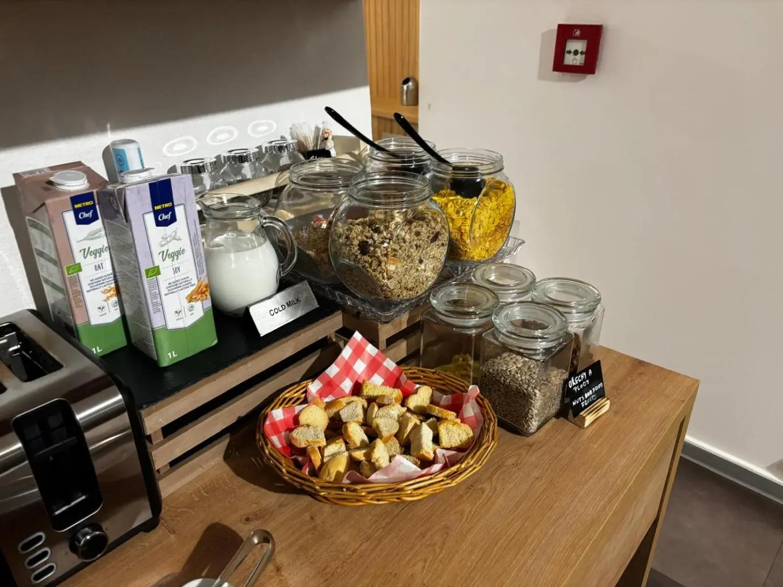 Breakfast in The Golden Wheel Hotel Breakfast in The Golden Wheel Hotel