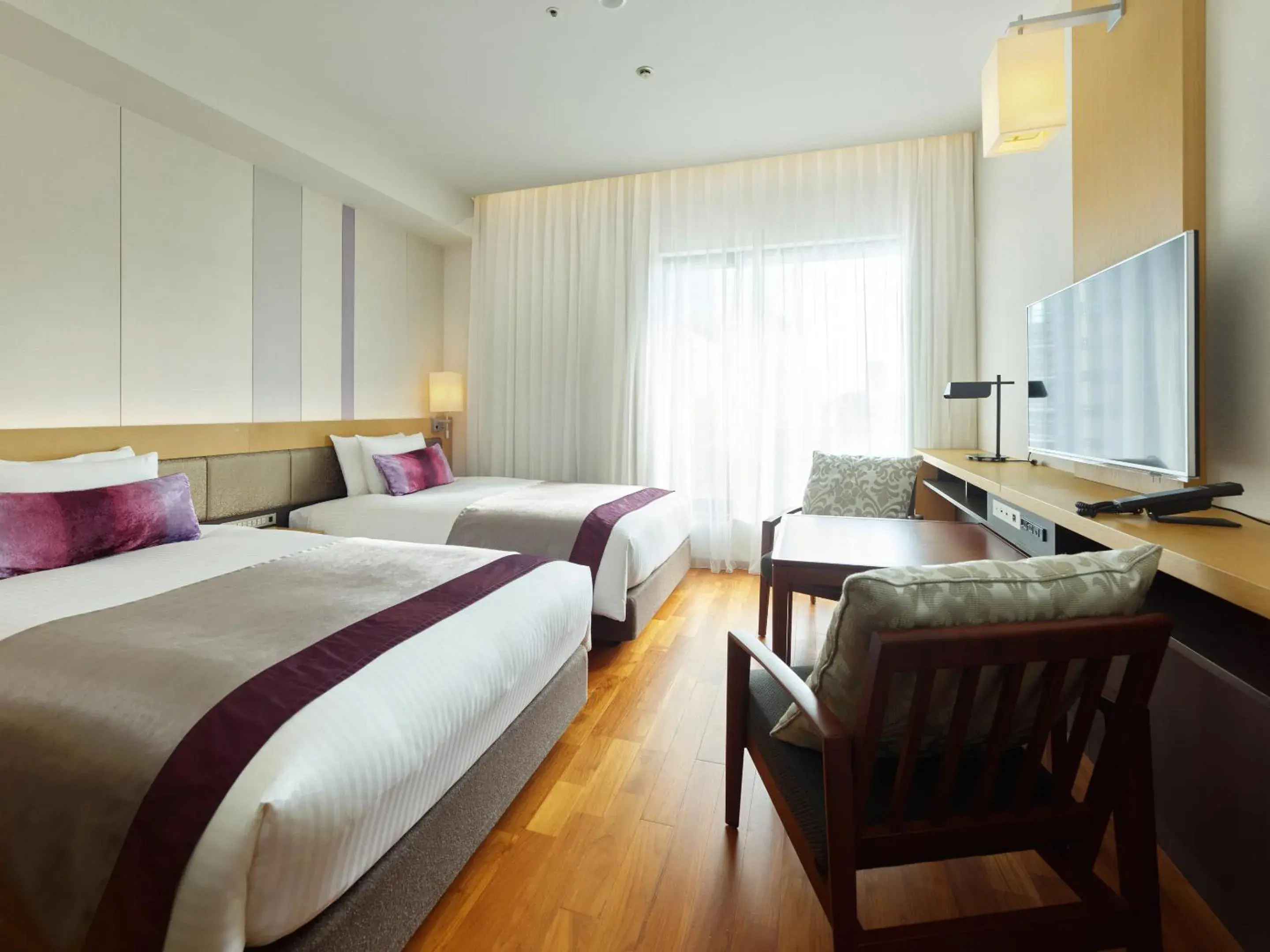 Photo of the whole room, Bed in Mitsui Garden Hotel Osaka Premier Photo of the whole room, Bed in Mitsui Garden Hotel Osaka Premier