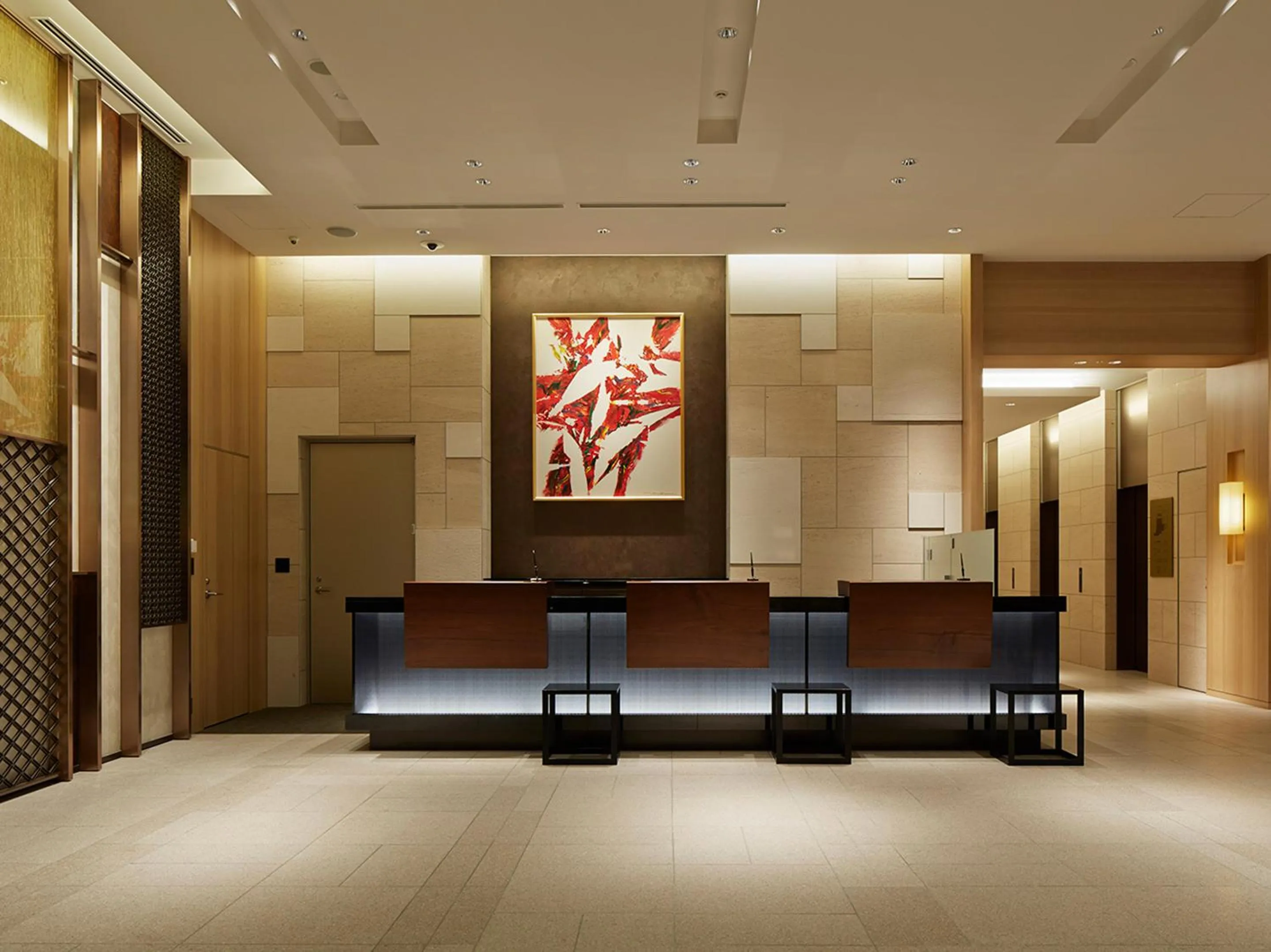 Lobby or reception in Mitsui Garden Hotel Osaka Premier