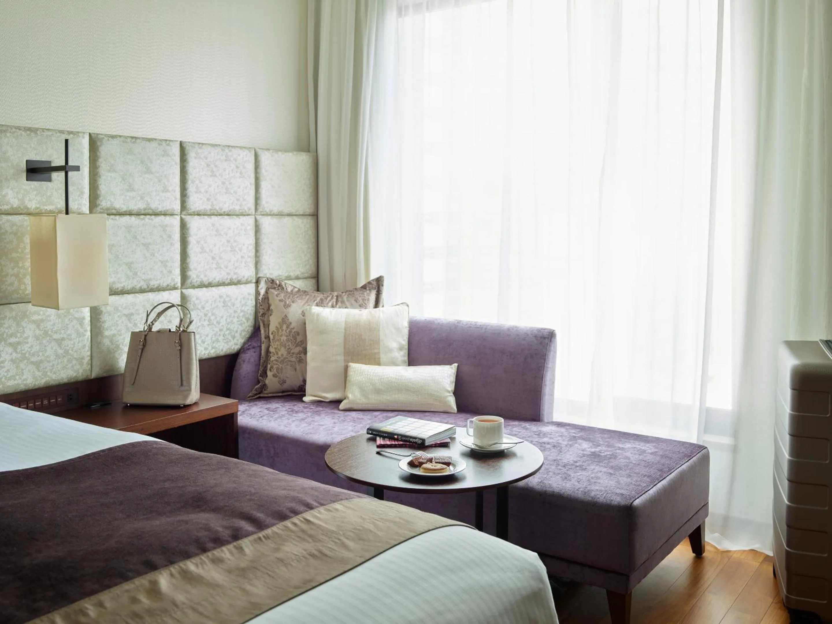 Photo of the whole room, Bed in Mitsui Garden Hotel Osaka Premier