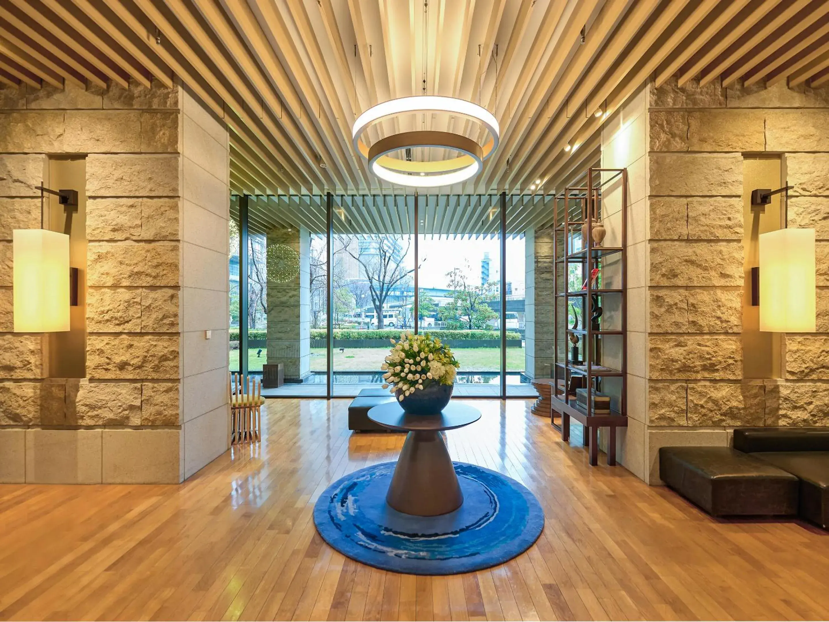 Lobby or reception in Mitsui Garden Hotel Osaka Premier Lobby or reception in Mitsui Garden Hotel Osaka Premier