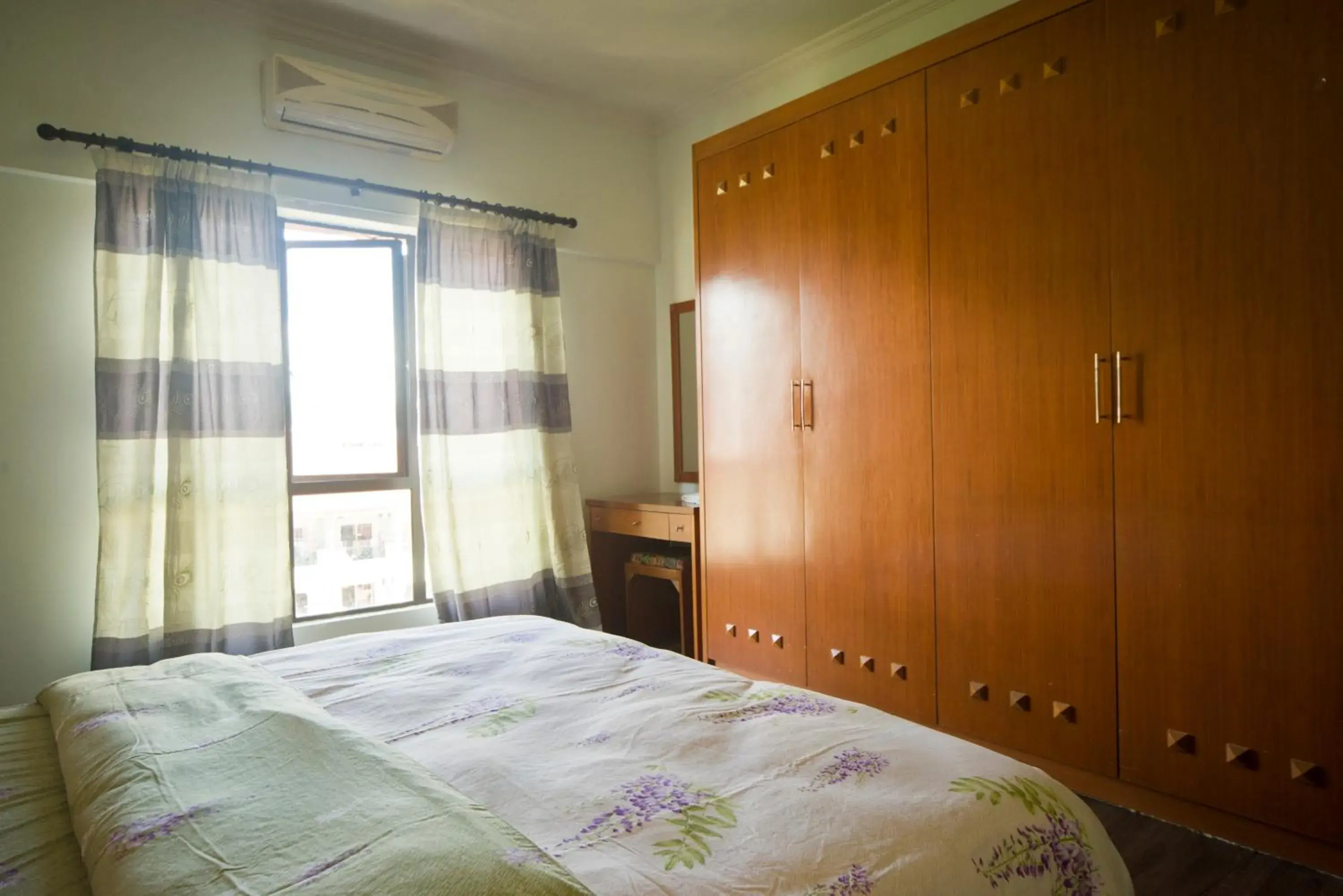 Three-Bedroom Apartment in Nana Marina Court Three-Bedroom Apartment in Nana Marina Court