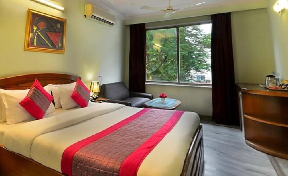 Bed in Hotel Pablas International, New Delhi, Near Metro