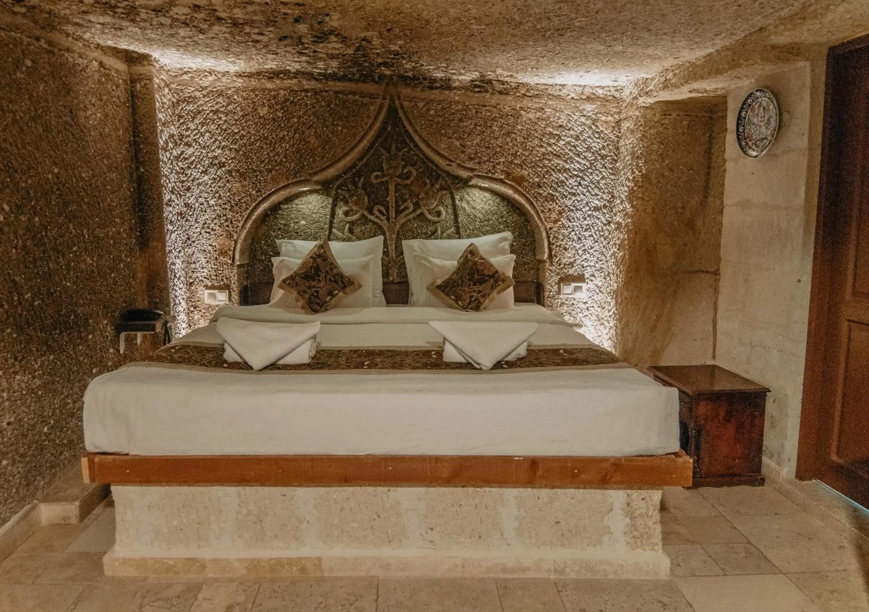 Deluxe Cave Double Room in Erenbey Cave Hotel Adults Only Plus 12 Deluxe Cave Double Room in Erenbey Cave Hotel Adults Only Plus 12