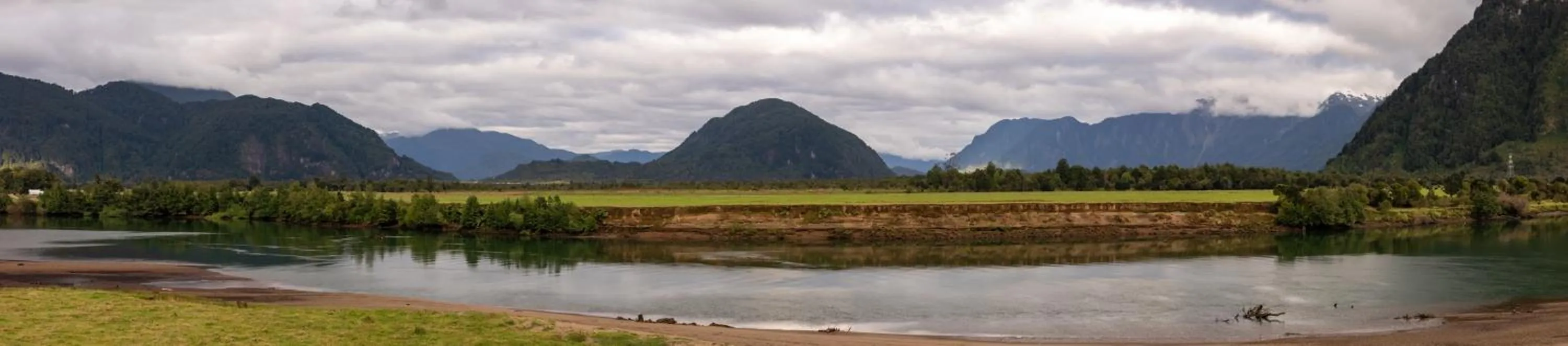 River view in Gran Hotel Aysen