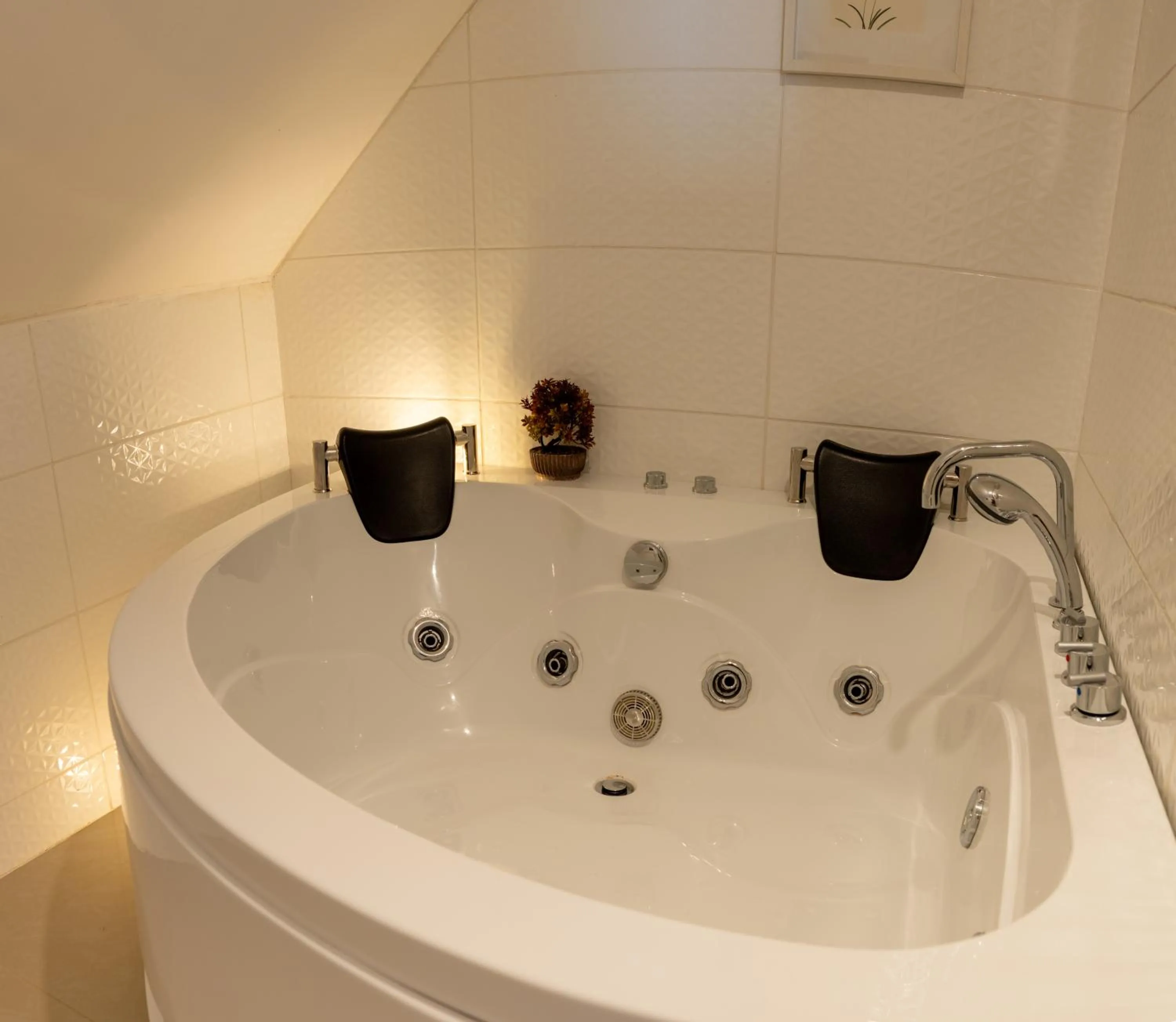 Hot Tub in Gran Hotel Aysen