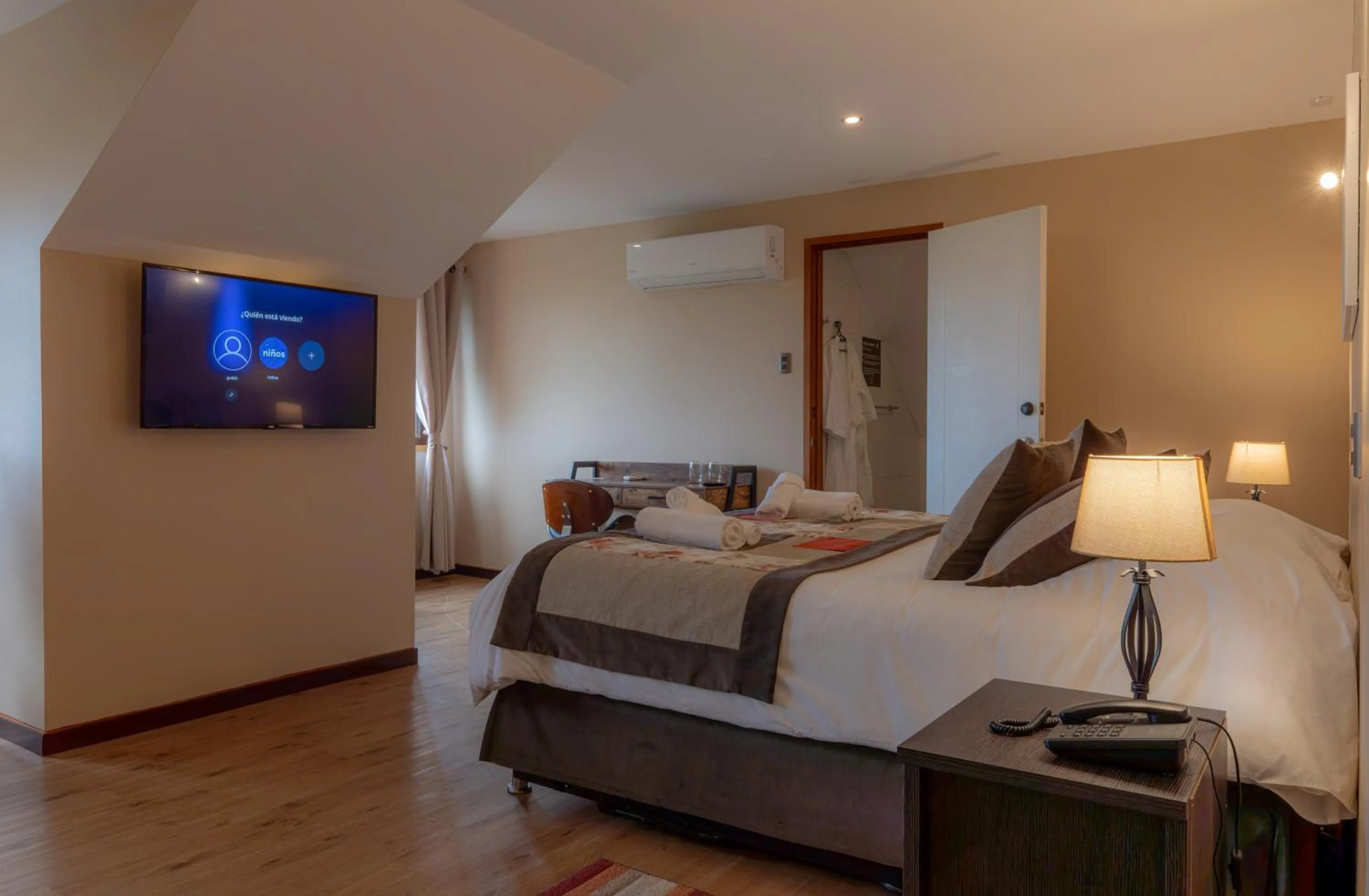 Bed in Gran Hotel Aysen