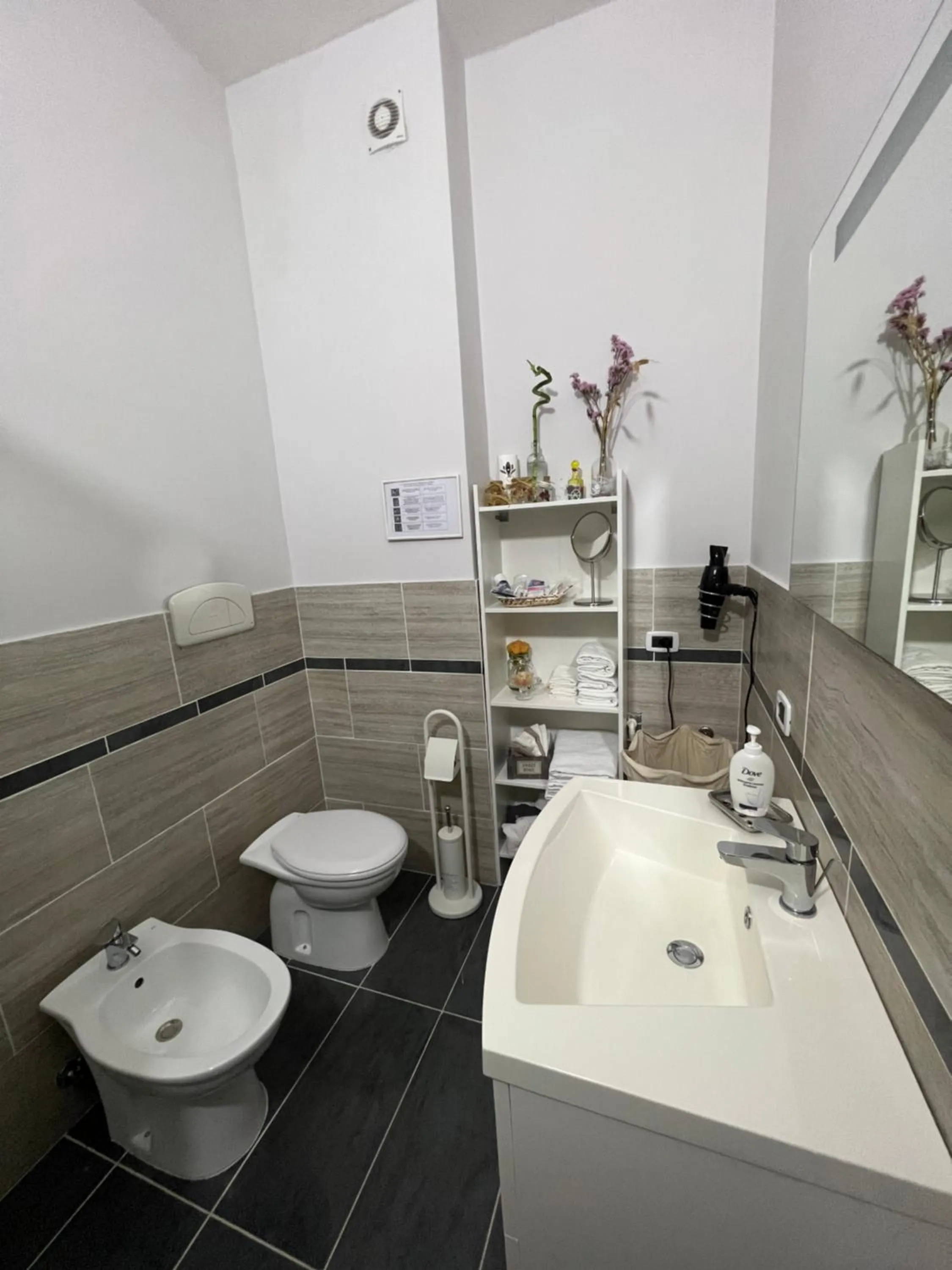 Shower in Il Giardino della Reggia